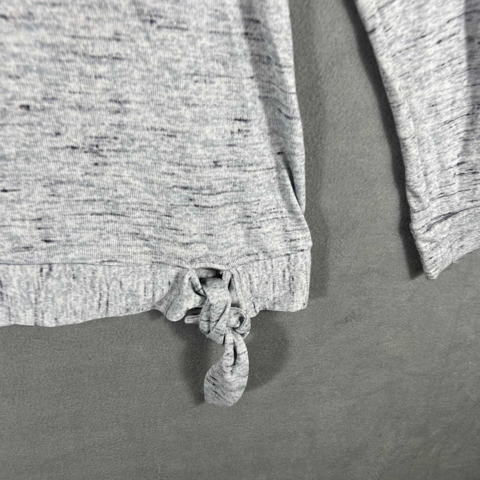Croft & Barrow Women’s Small Gray Heather Tie Knot Hem Long Sleeve Top Blouse