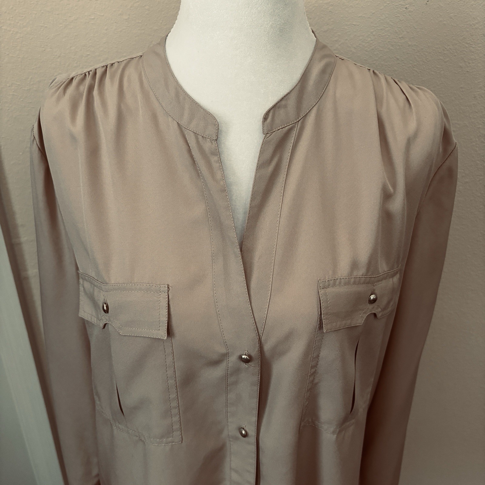 VTG Nine West Women Button Front Long Sleeve Sz L Work Wear Career Professional