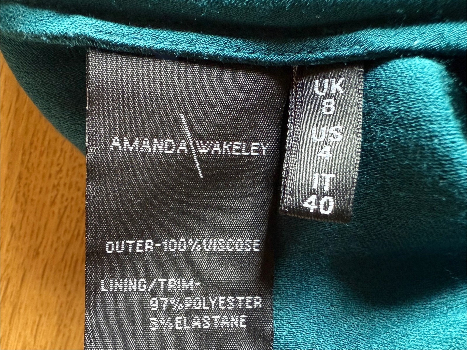Beautifully draped Amanda Wakeley cut-out top! XS