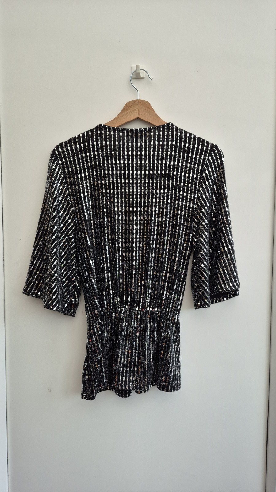 Envy Blouse 12 Black Silver Metallic Evening Sparkle Deep V Neck