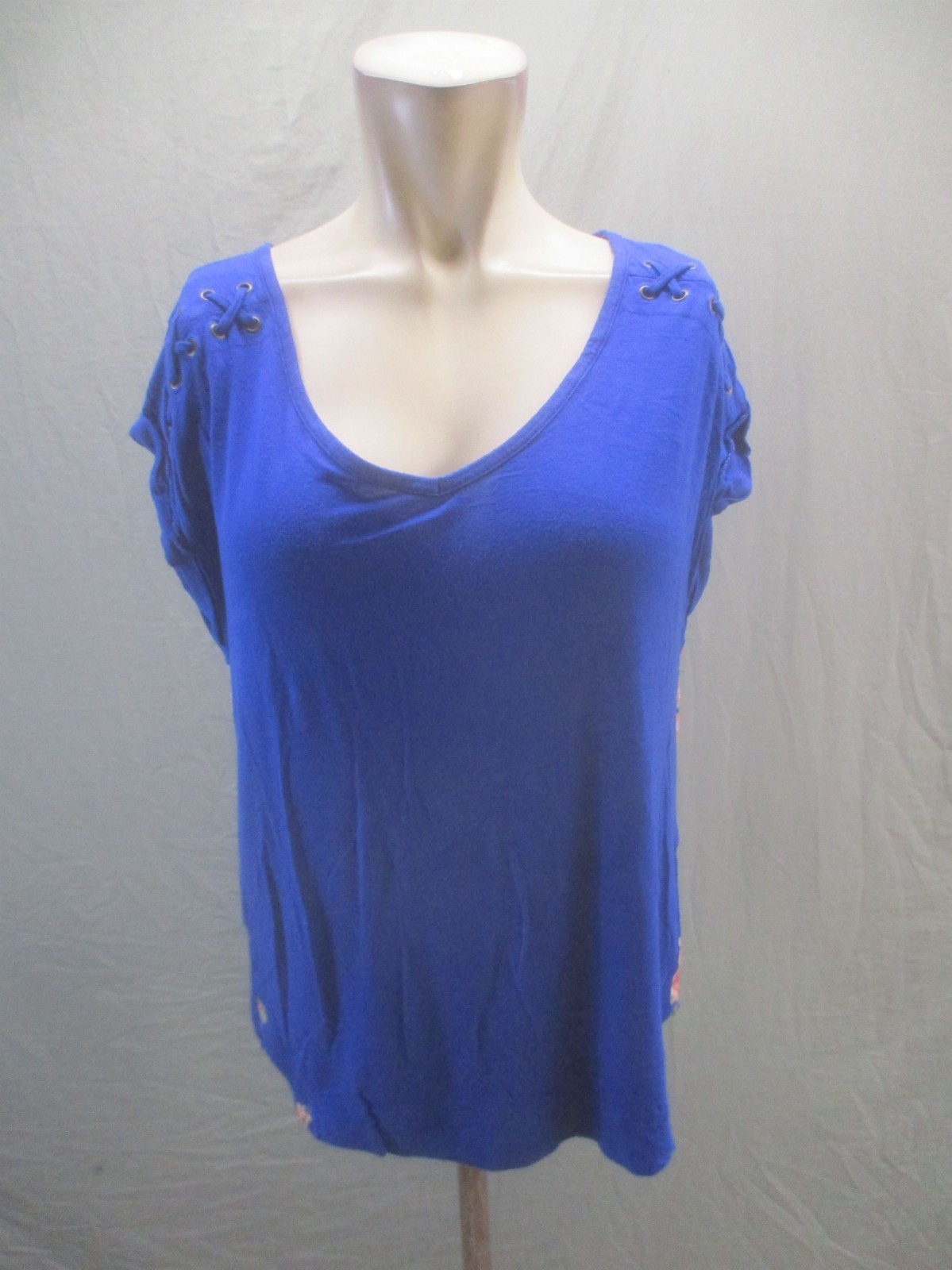 Pink Republic Size M Womens Blue Floral Sleeveless Round Neck Casual Top 636