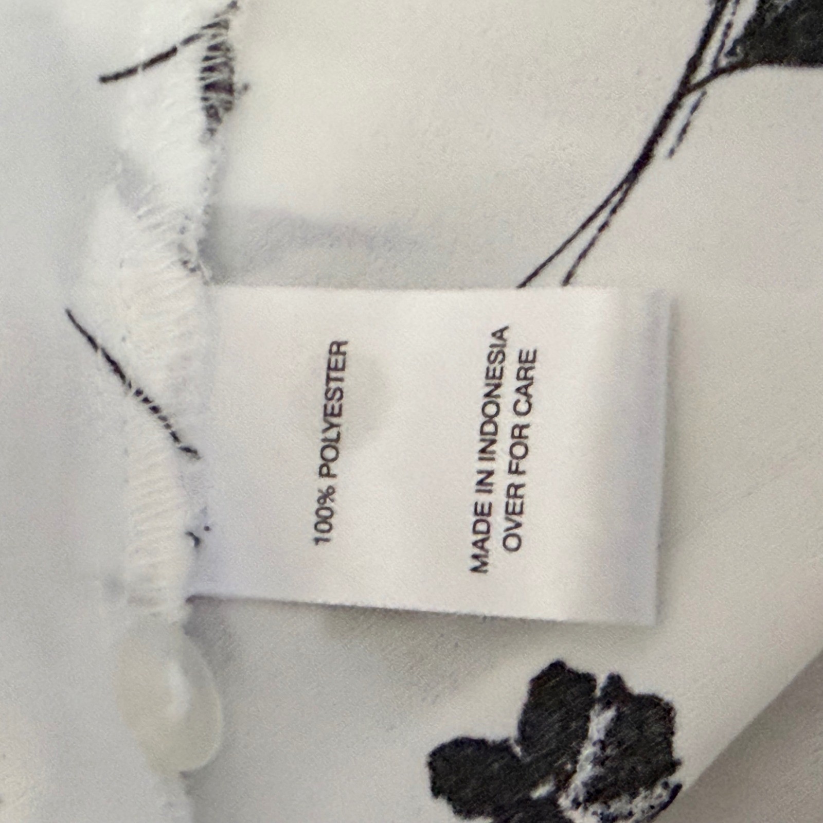 Fortune + Ivy Blouse XL White Black Floral Roll-Tab Sleeve Button Down Workwear