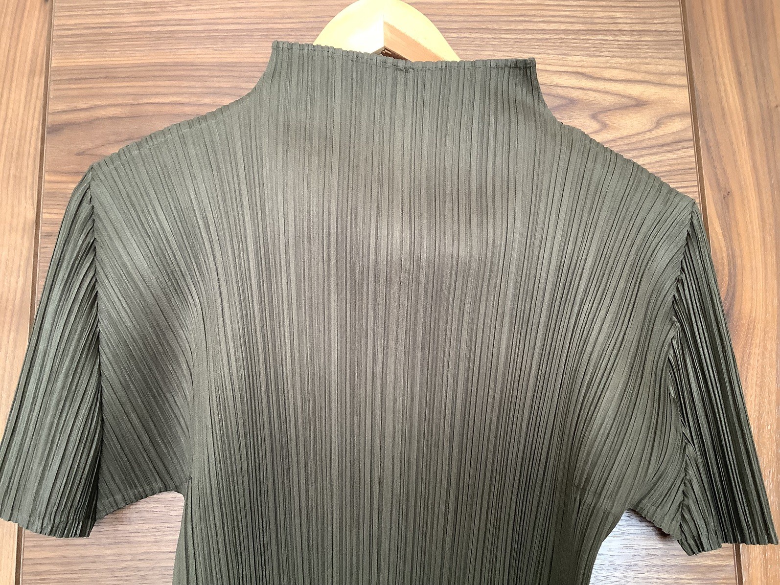Pleats Please Issey Miyake top Size 3 by a UK based seller