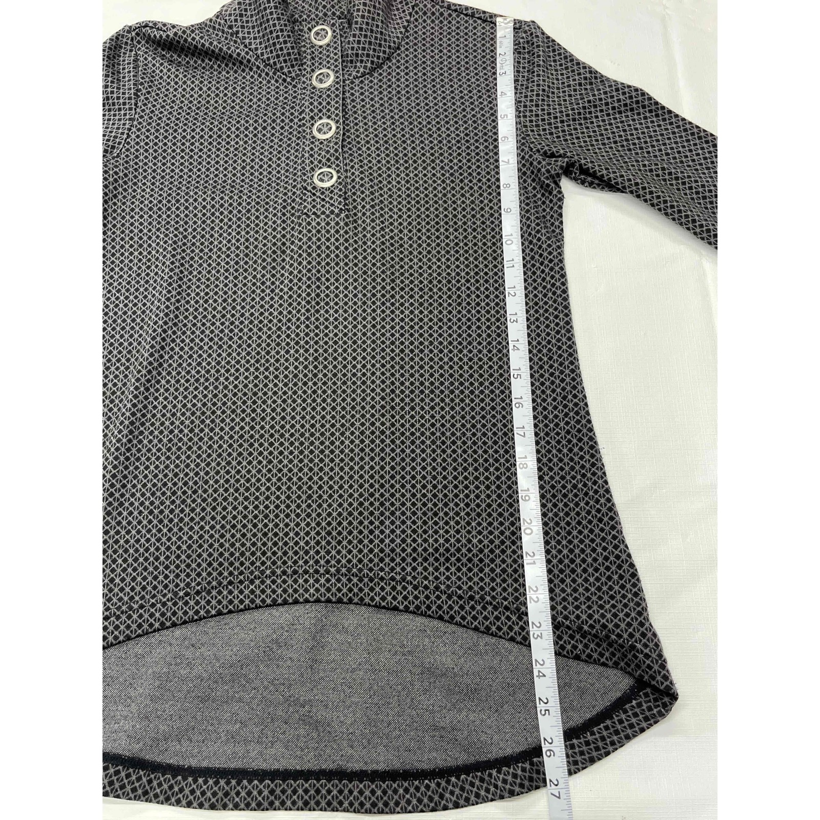 Merrell Gray Womens Indira Snap Placket Long Sleeve Hi/Low Hem Pullover Medium