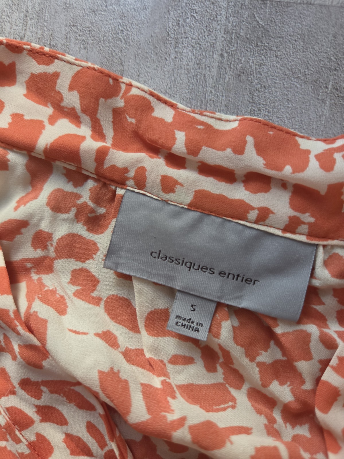 Classiques Entier Abstract Print Woven 100% Silk Collared Button Blouse S