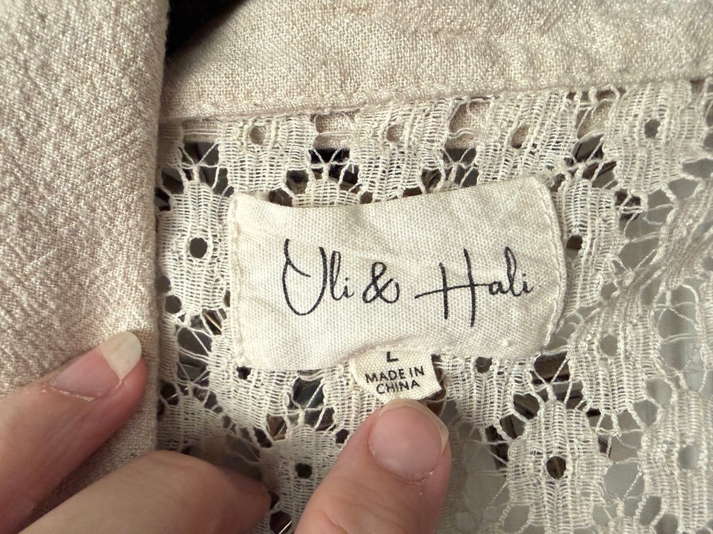 Women’s Oli & Hali Button Down Shirt Size L Beige Brown Lace Detail