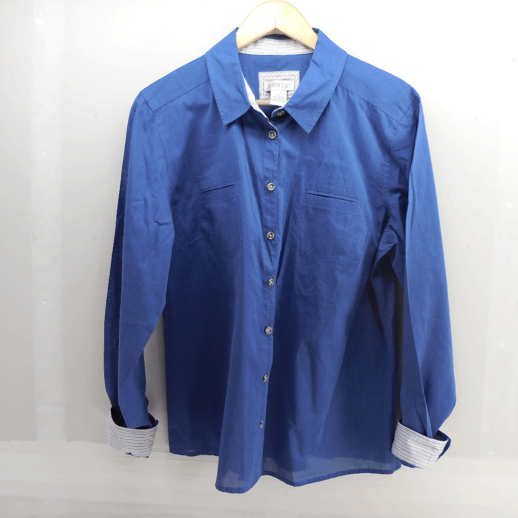 Orvis Women’s Long Sleeve Button Front Shirt Size Large Blue 2 Pocket Flip Cuffs