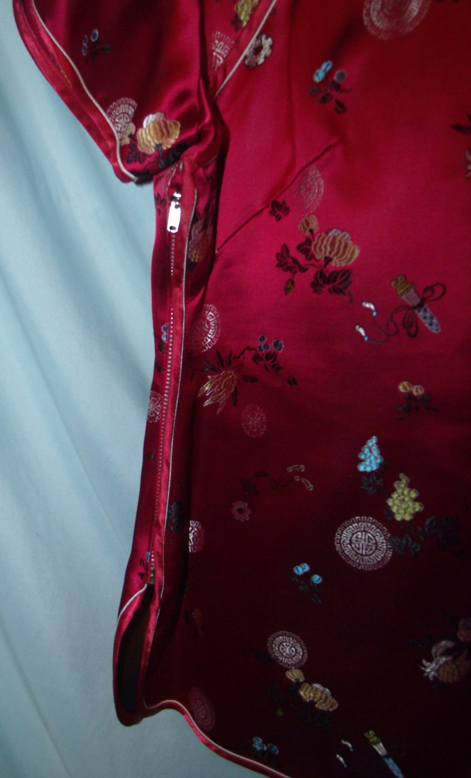 China Silk House Red Cheongsam Traditional Cap Slv Satin Blouse Size 40 or M Vtg