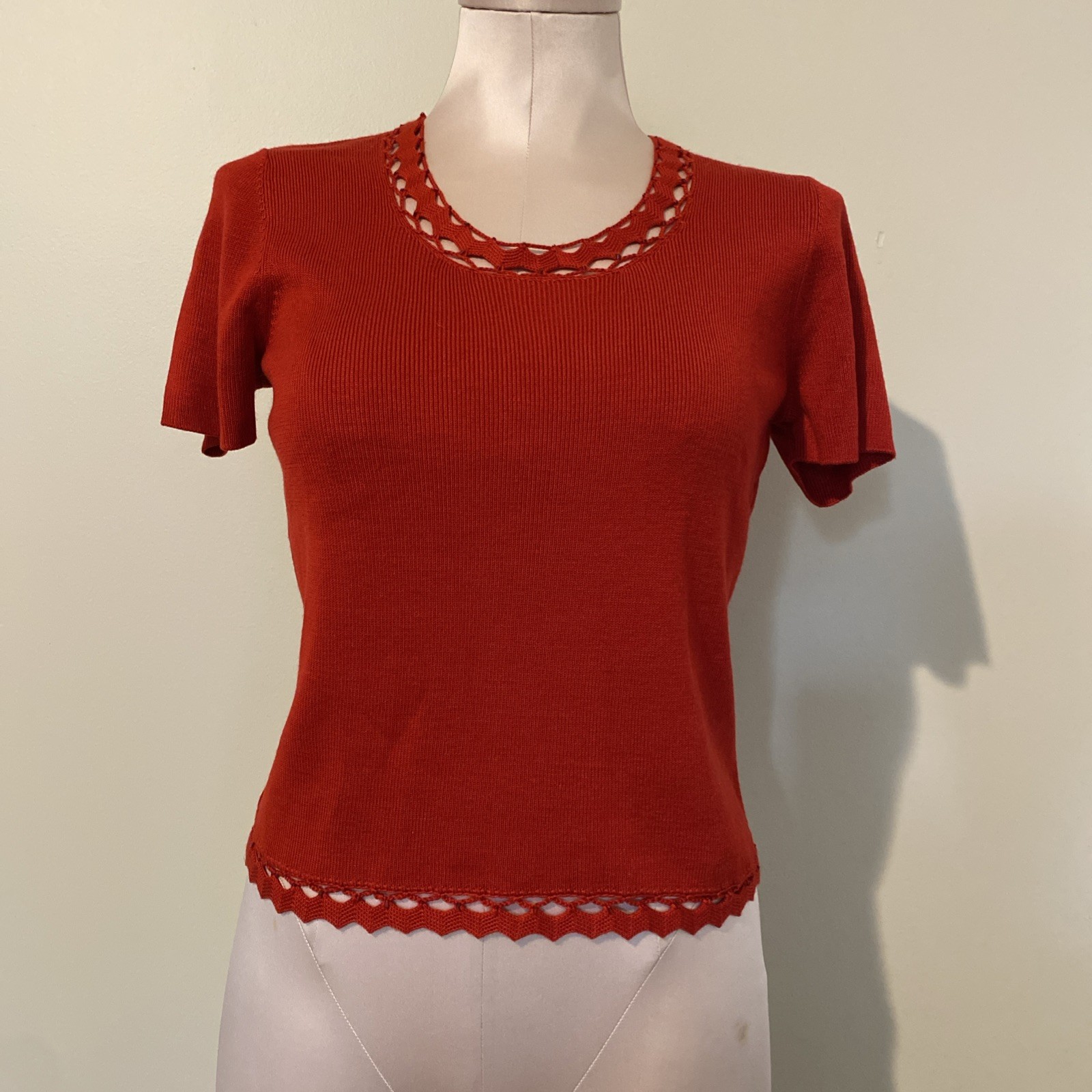 Requirements Women Shirt PS Petite Chili Red Short Sleeve Fantasia Holiday NWT