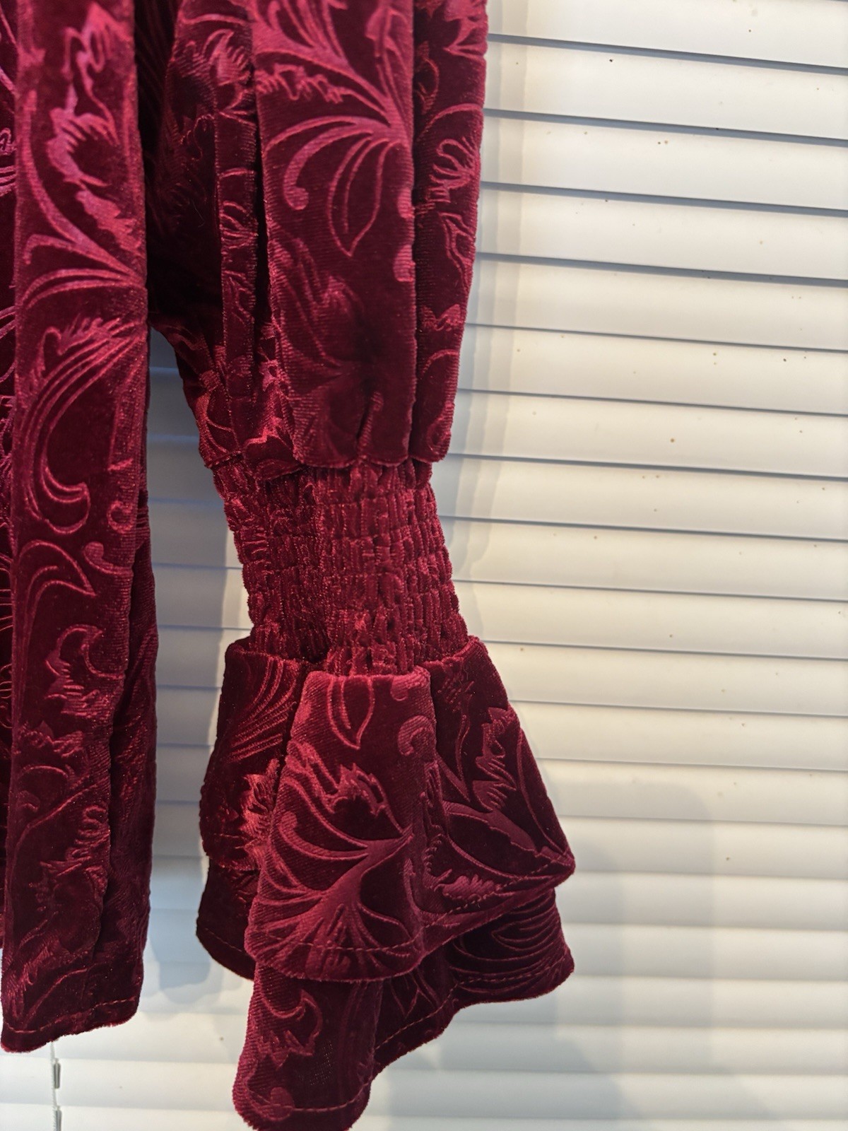 Floral Embossed Red Velvet Button Up Top L Ruffle Smocked Cuffs Goth Romantic