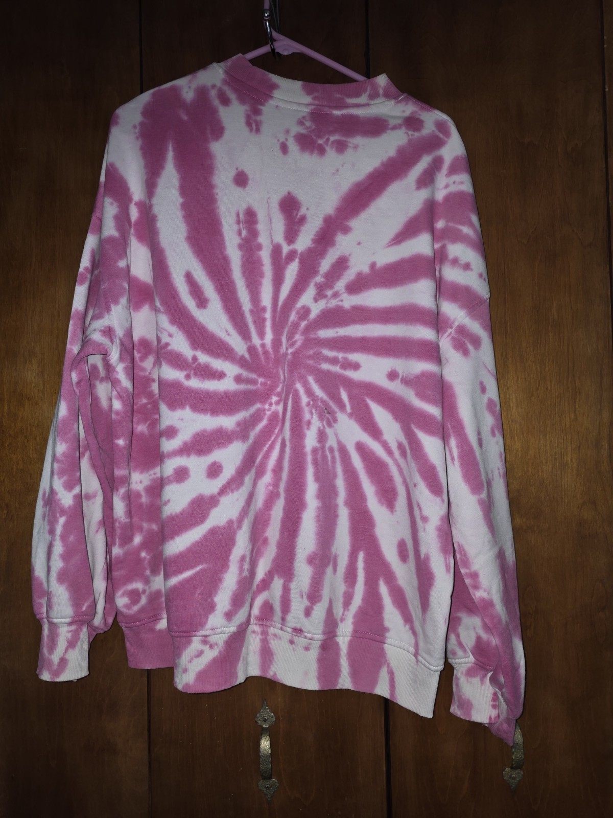 Ladies Pink& White Tie Dye Long Sleeve Sweat Shirt. Size Small. See Note Details