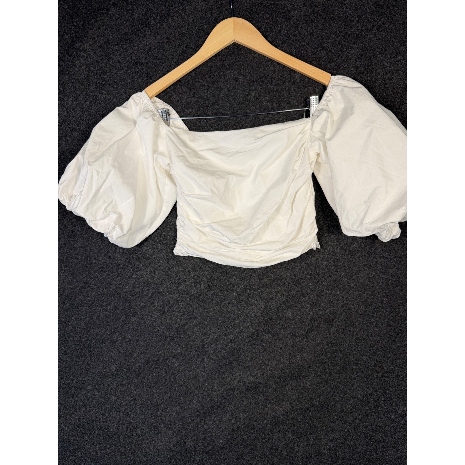 WAYF Puff Sleeve Crop Top Womens Small White Off Shoulder Ruched Smocked