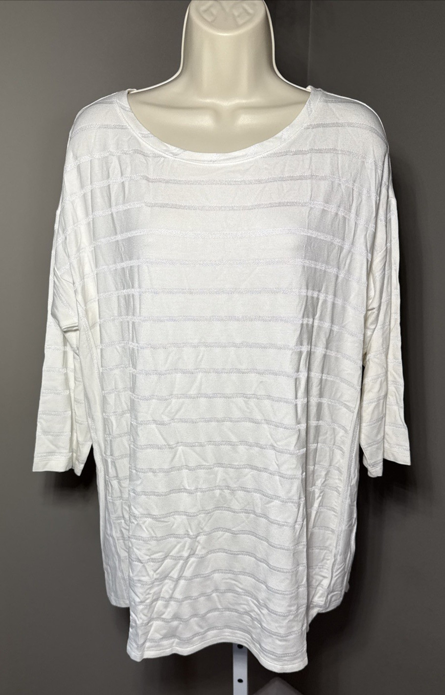 Chicos Zenergy Beige Striped Tunic 3/4 Sleeve SZ LG 12/14 Chicos 2 3/4 Sleeve