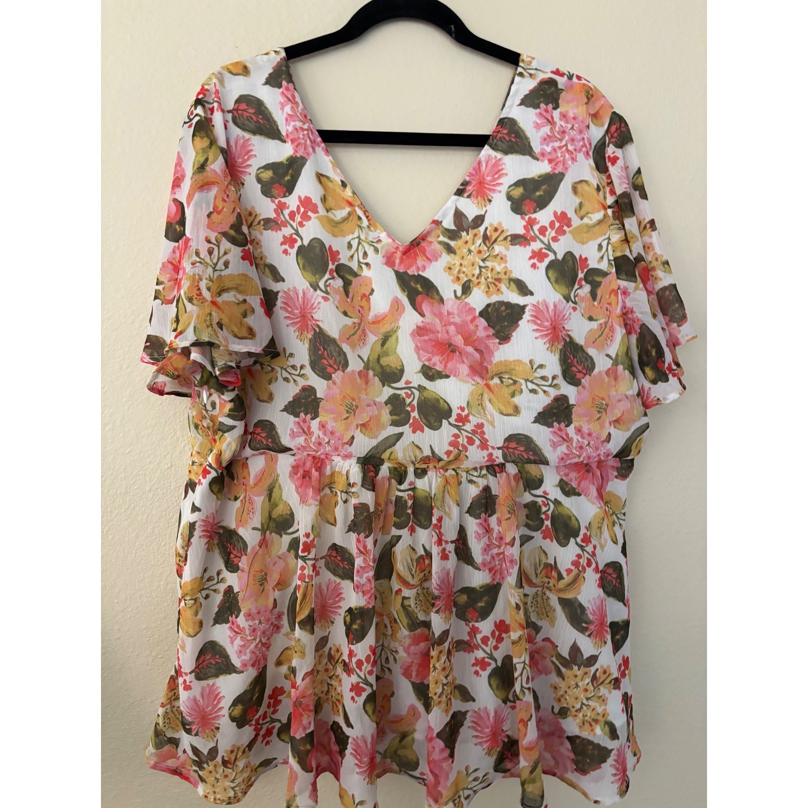 June + Vie Floral Surplice Peplum Blouse 1X 22/24 Multi-Color V-Neck A1206