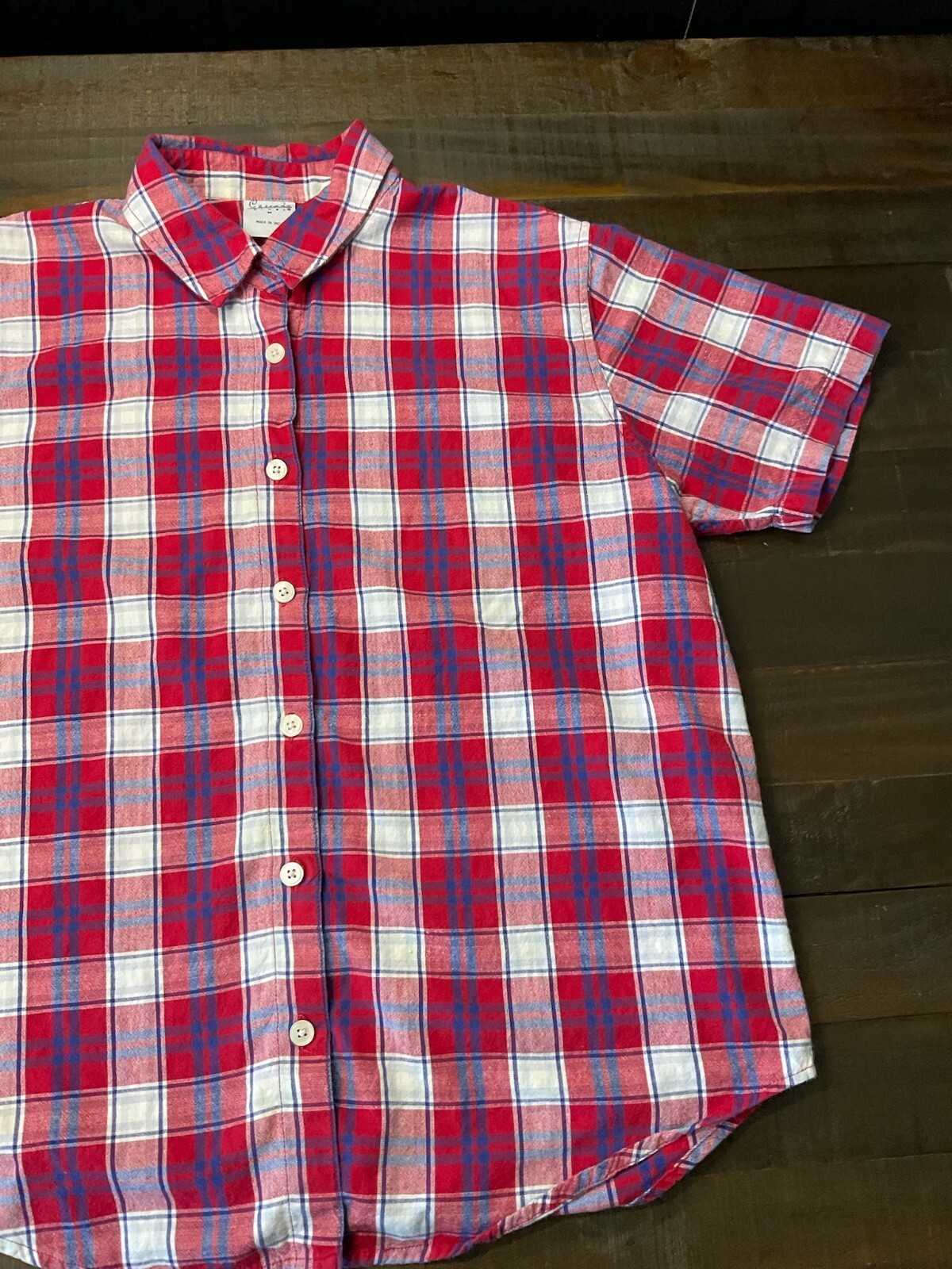 Cascade Blues Women’s Red Short Sleeve Plaid Shirt Medium
