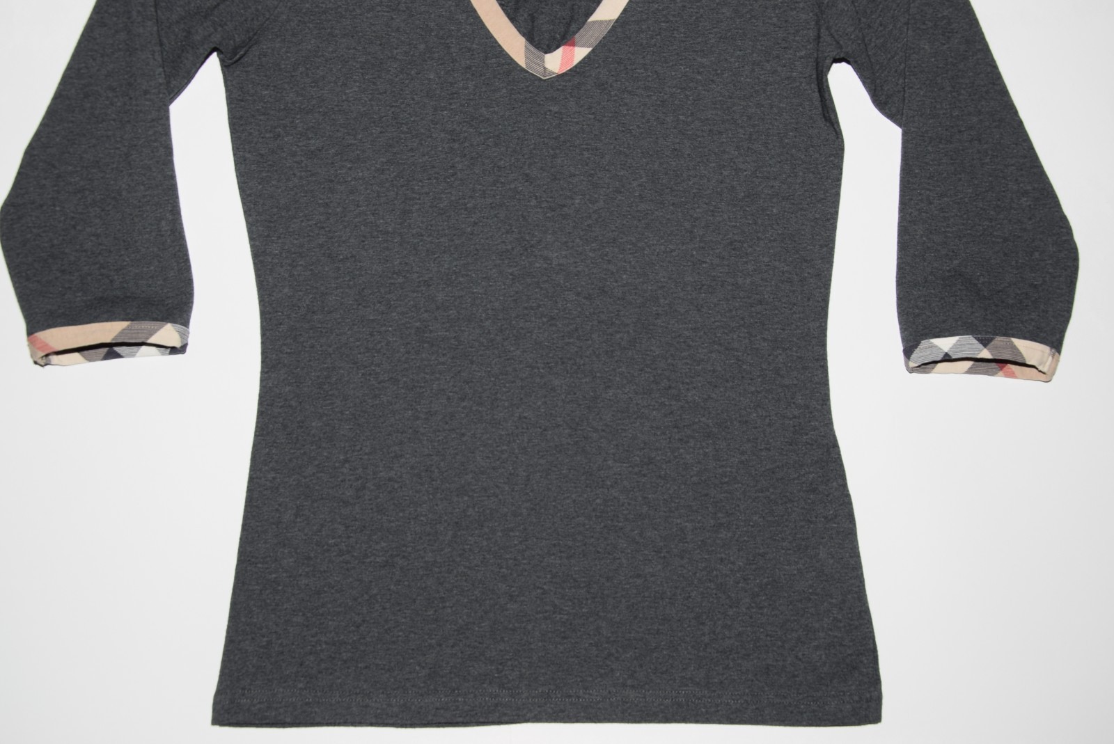 AUTHENTIC WOMEN’S BURBERRY BLOUSE NOVA CHECK TRIM STRETCH TOP Sz. S P2P 17″ MINT