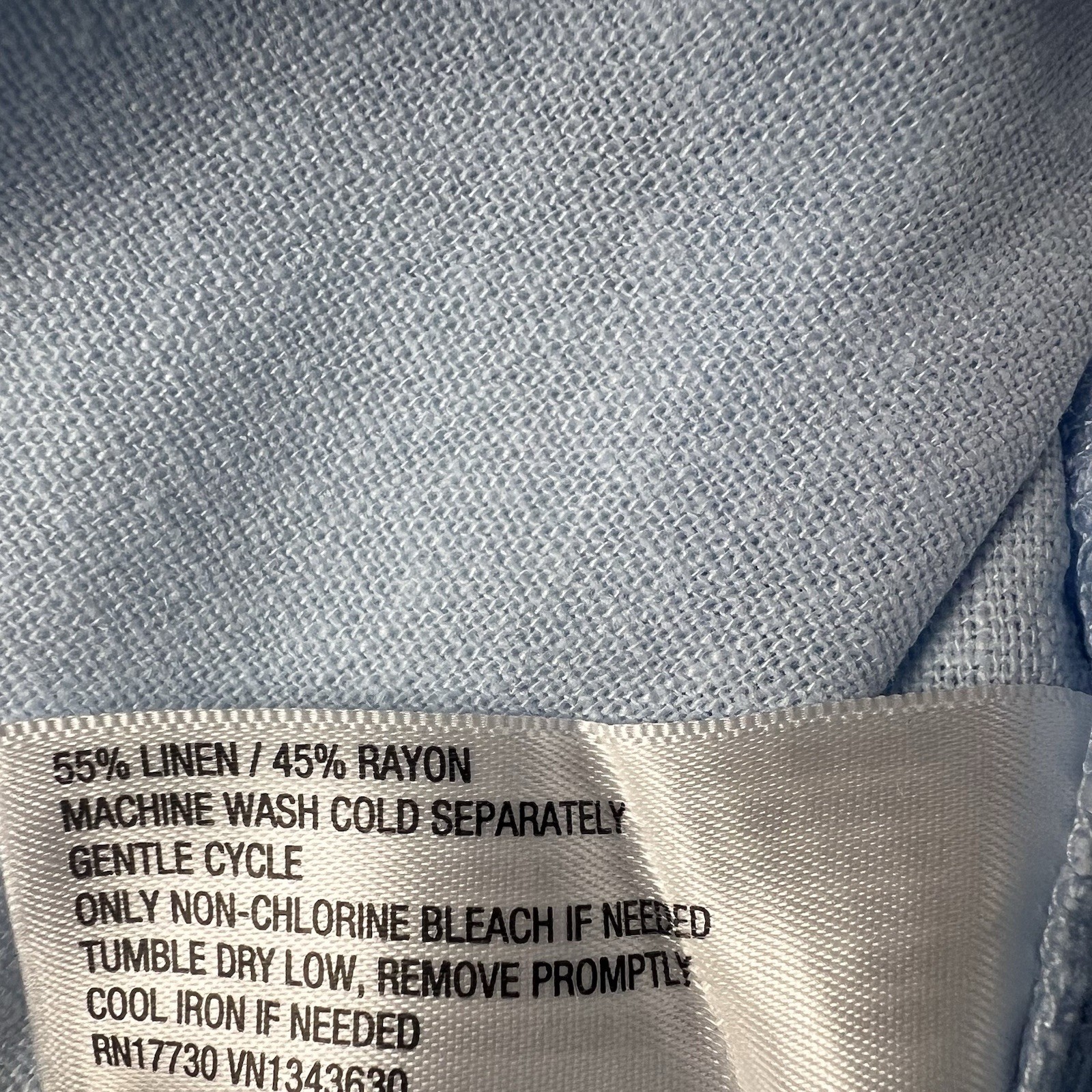 Universal Thread Light Blue Blouse Women’s 55% Linen/45% Rayon S