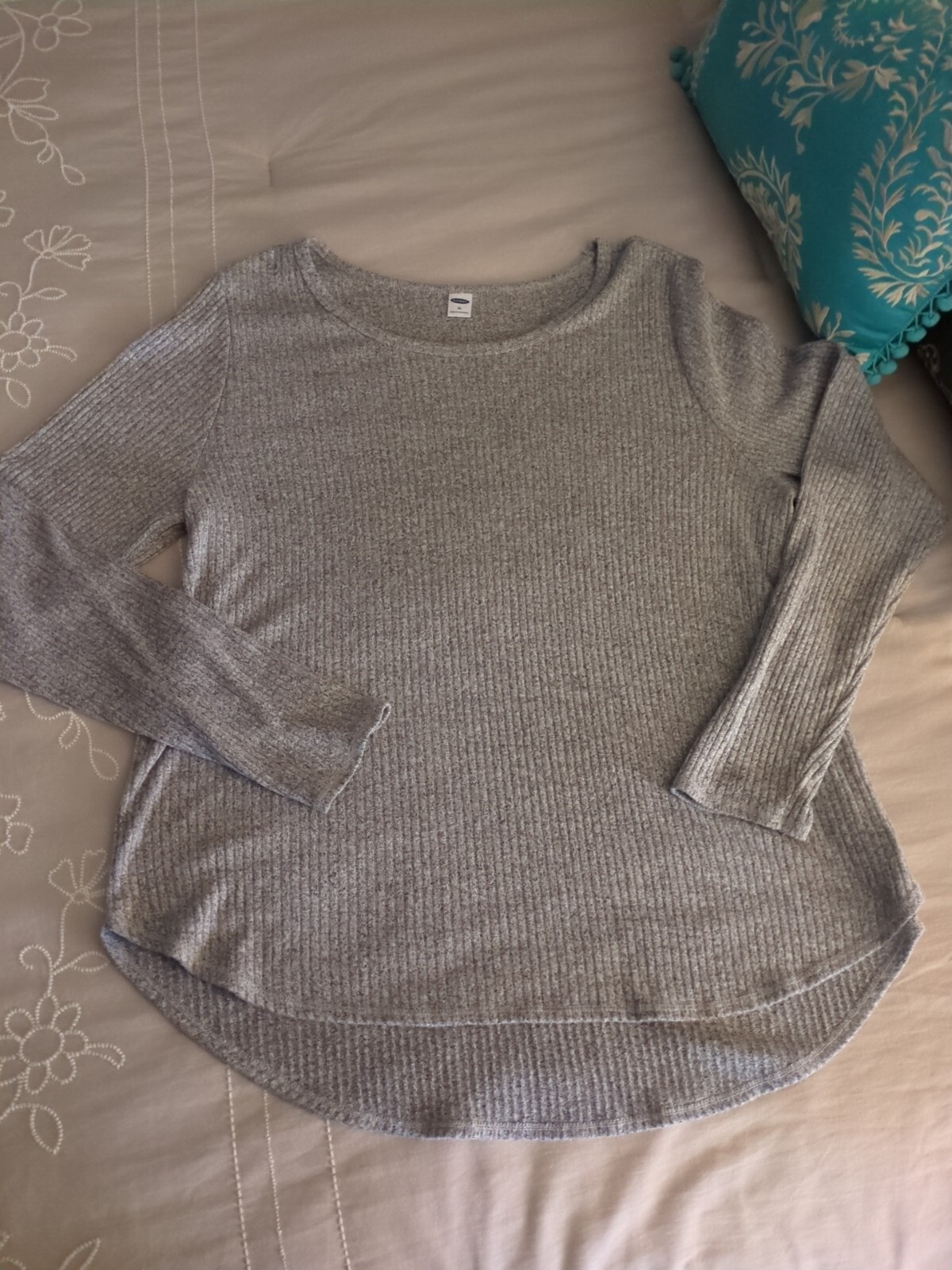 Old Navy Women’s Long Sleeve Sweater Shirt Soft XL Heather Gray Casual Cozy