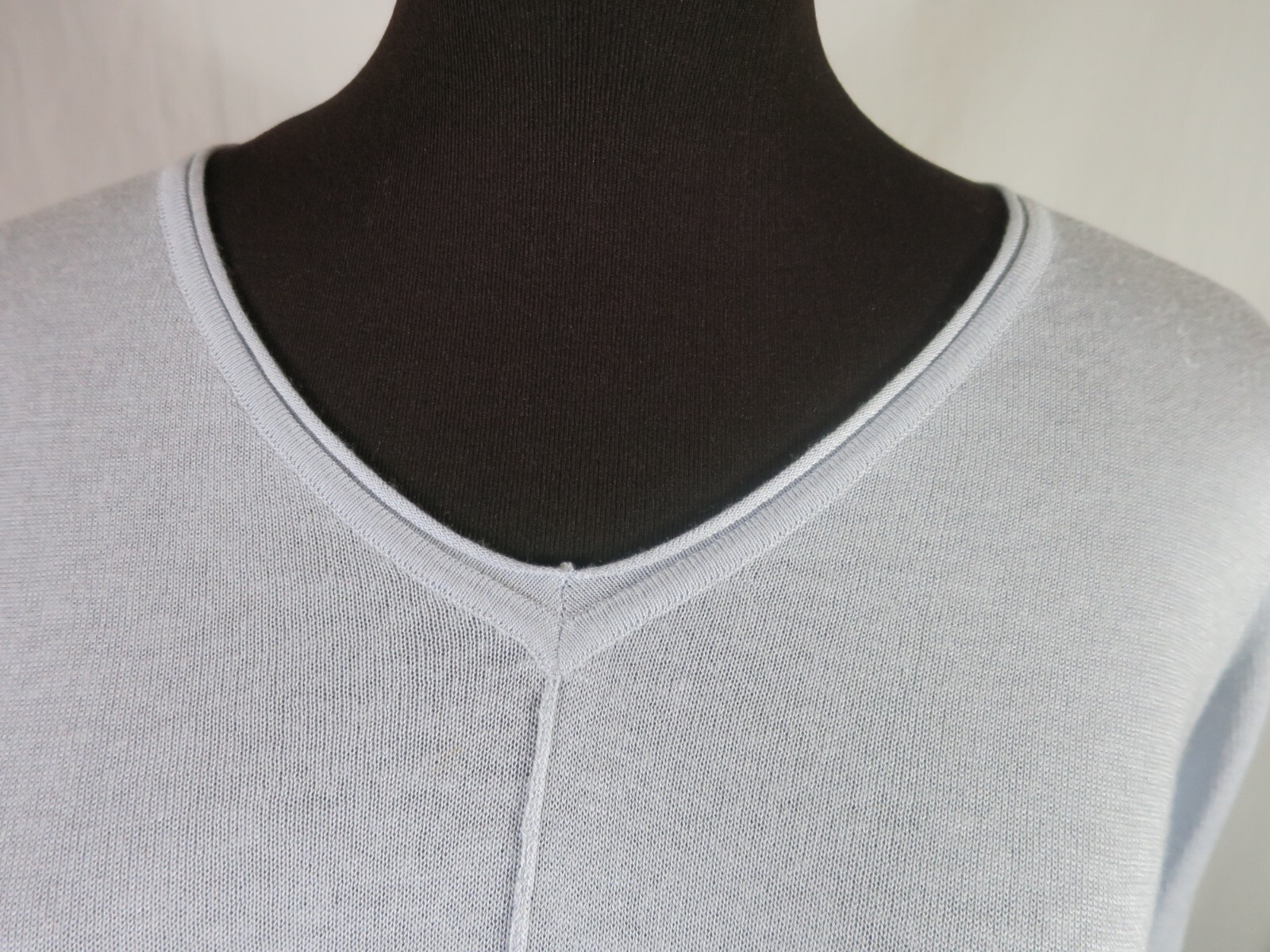 Zoe Couture Silk V Neck Pull Over Sweaters Blue Pale Gray 3/4 Sleeve Lot of 2 S