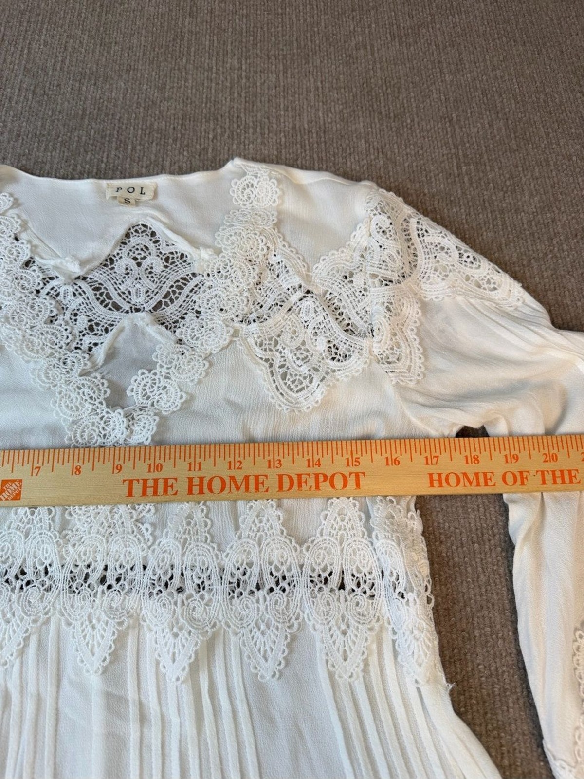 POL White Lace-Trim Boho Blouse Intricate Lace Trim Romantic Peasant Y2K