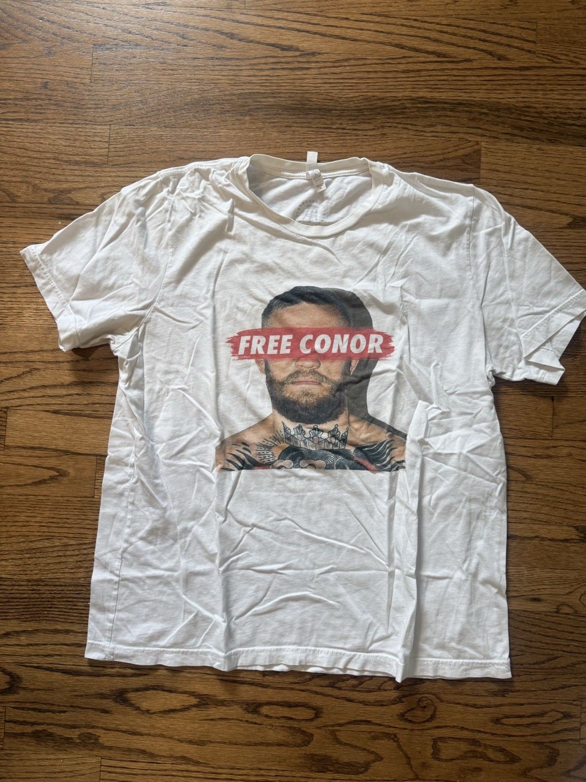 Barstool Sports black tshirt with Free Conor Mcgregor with picture on front XL