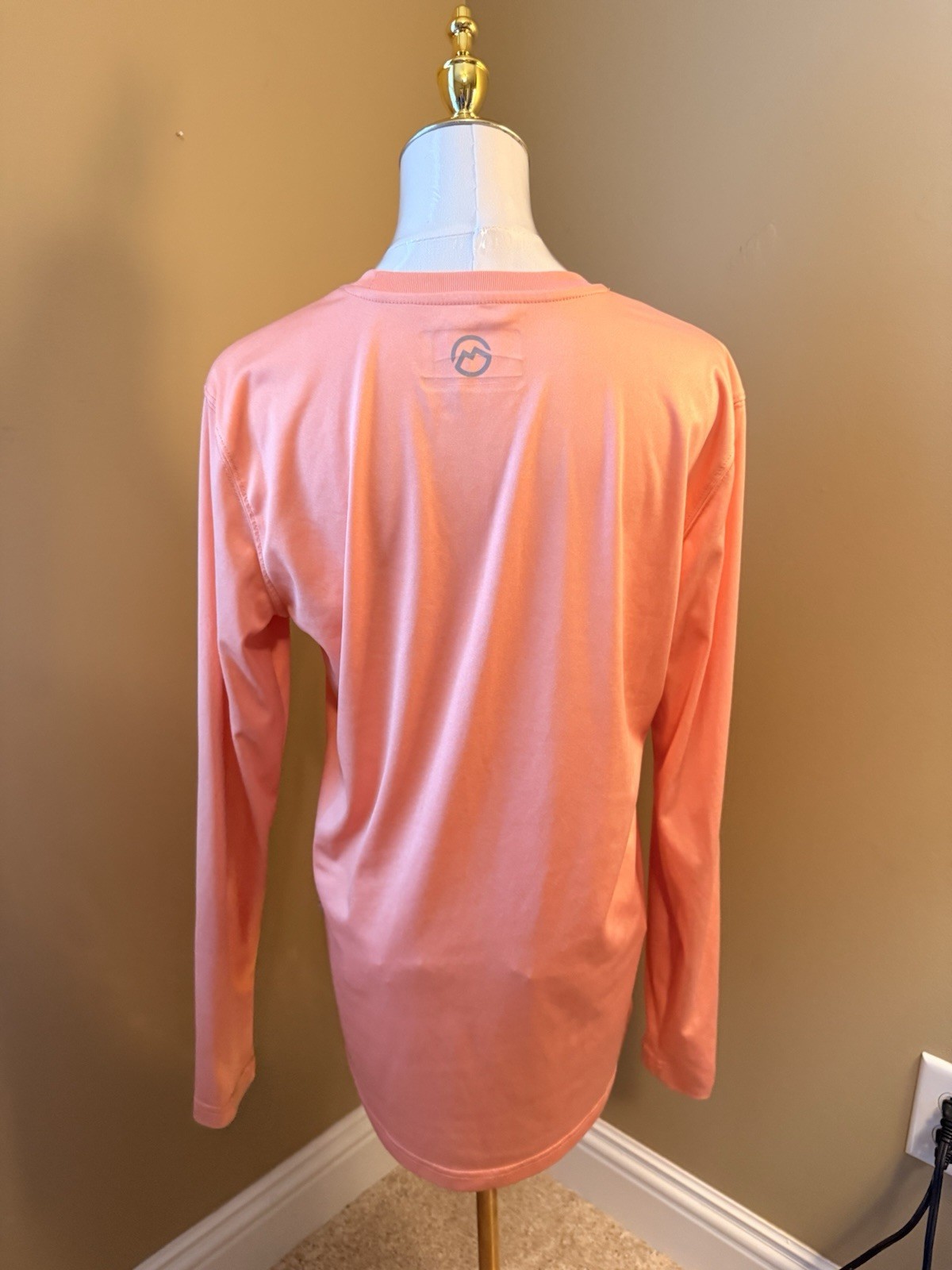 Peach Pink Magellan Women’s Fish Gear Long Sleeve Shirt Size Small