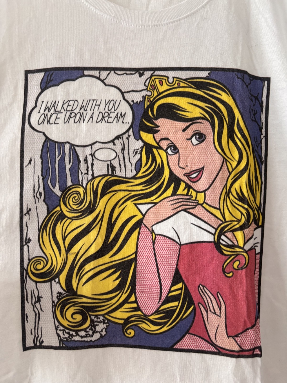NEW Disney Sleeping Beauty T-shirt L Women Scoop Aurora Once Upon a dream Pink