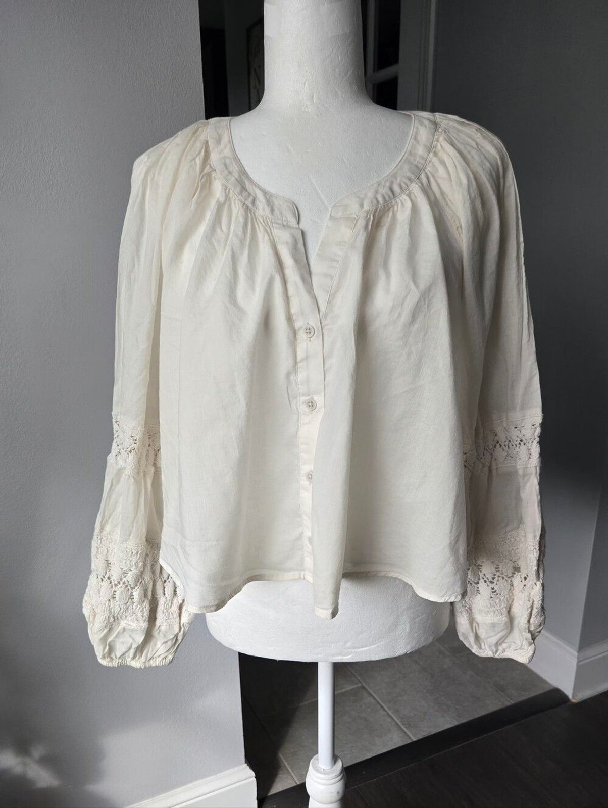 Aerie Cream Cotton Crochet Lace Balloon Sleeve Boho Peasant Blouse Small