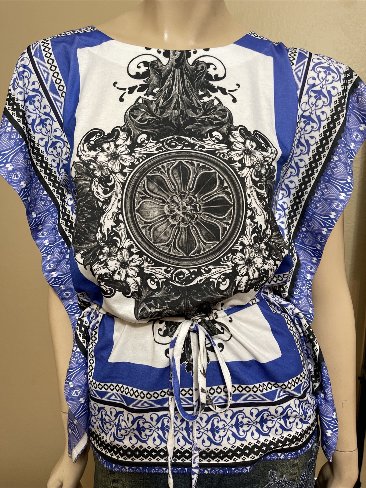 Women’s White Blue Polyester Casual Floral Summer Tied Size L Blouse Top Tunic