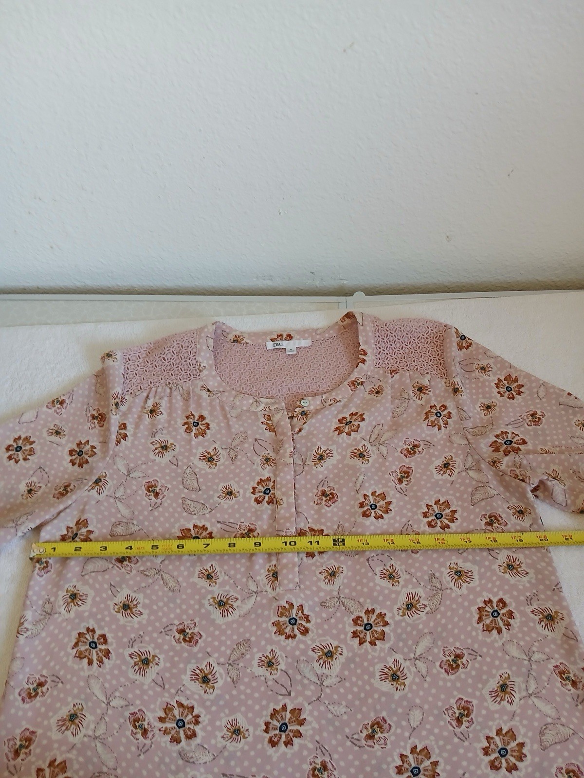 DR2 Daniel Rainn Women’s Blouse Medium Sheer Pink Floral Lace Bohemian