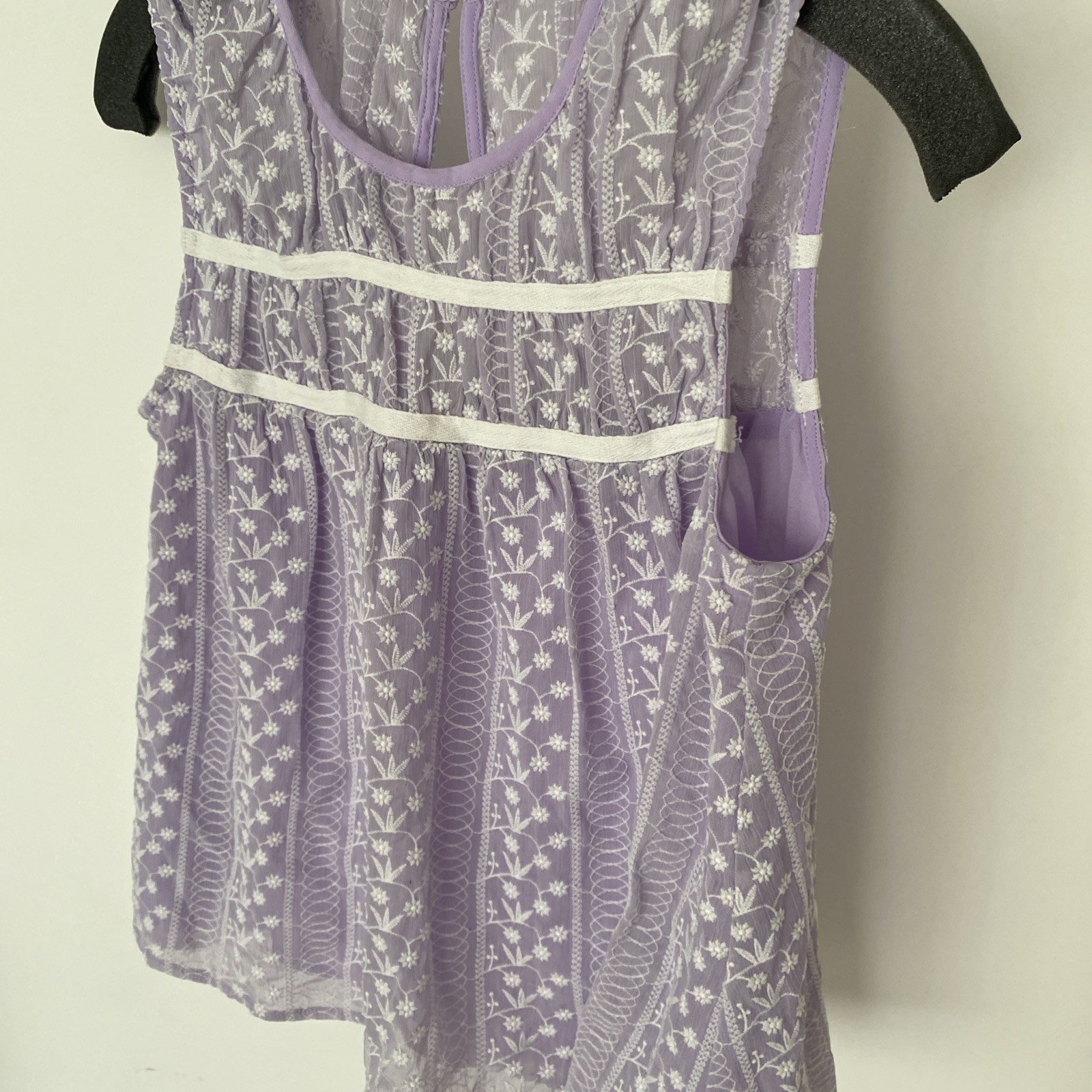 Endless Rose Size “L” Blouse Top Lavender Embroidered in White