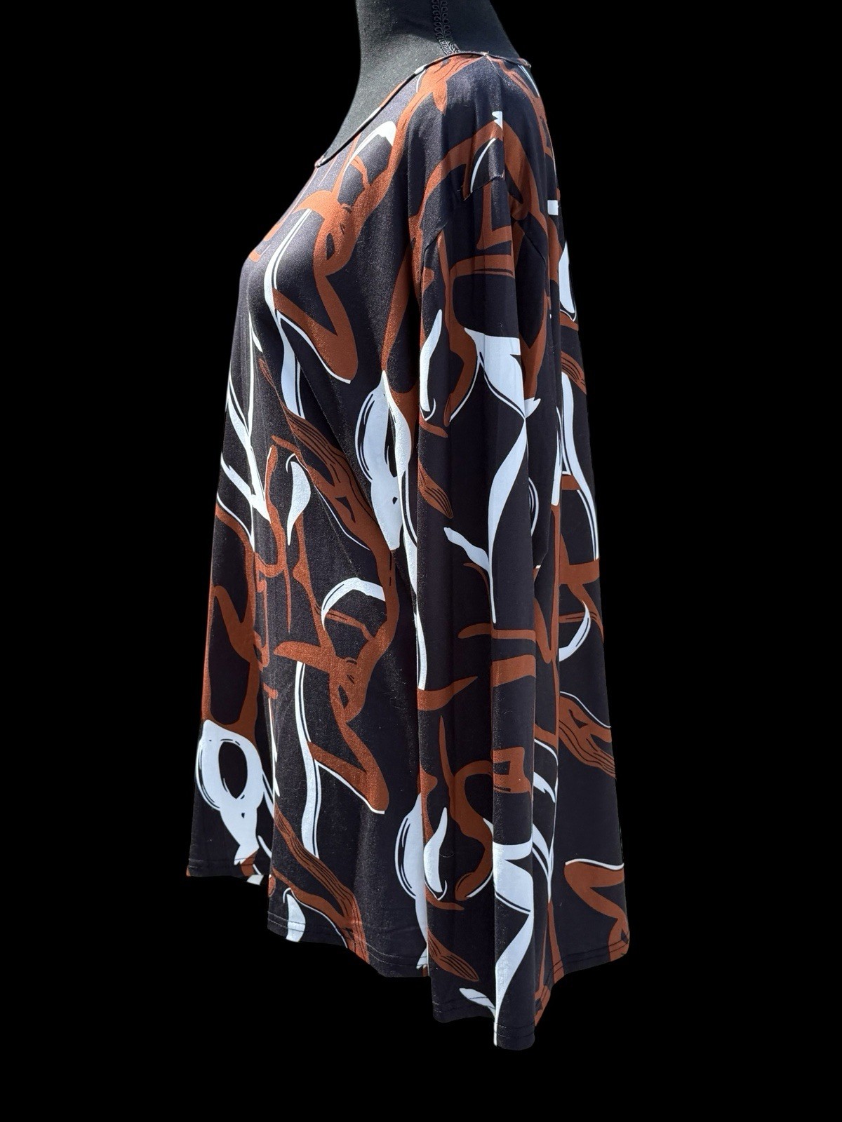 Abstract Print Long Sleeve Tunic Top – Black, Brown, and White