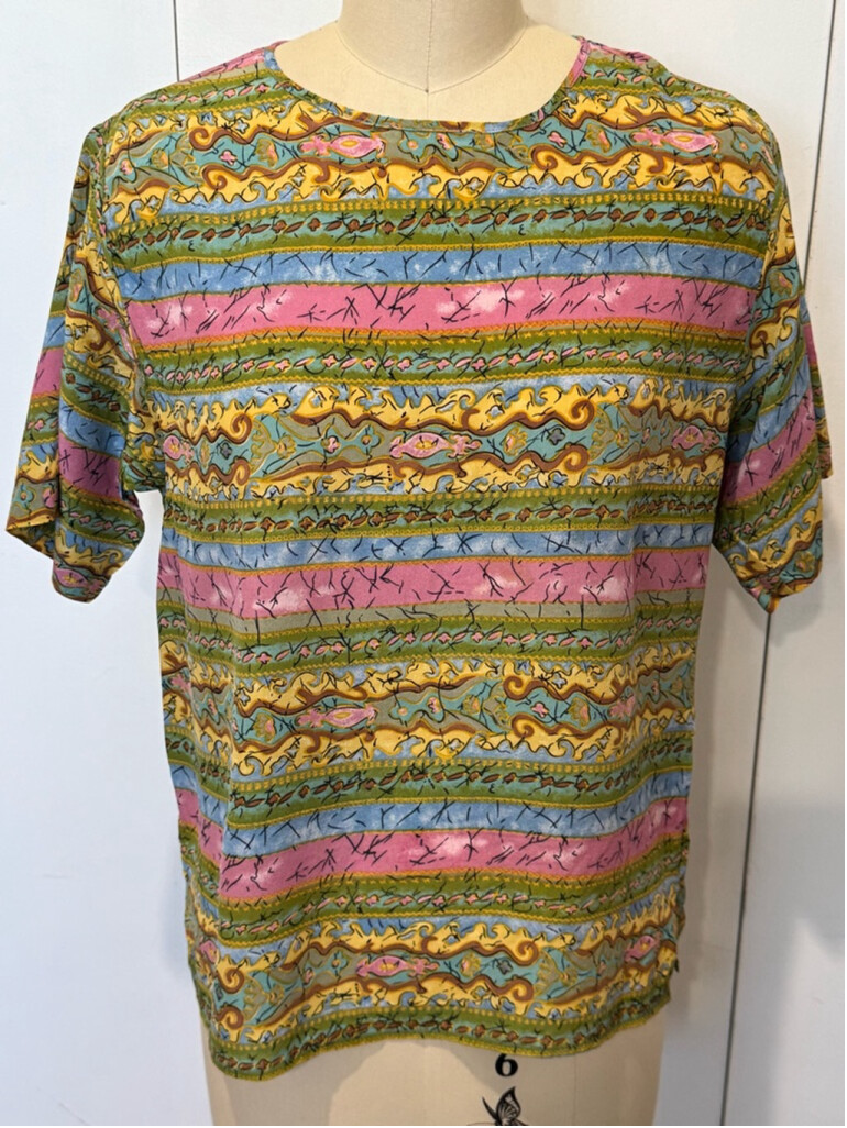 Women’s vintage Robbie Bee silk short sleeve blouse Size M Multi-color print
