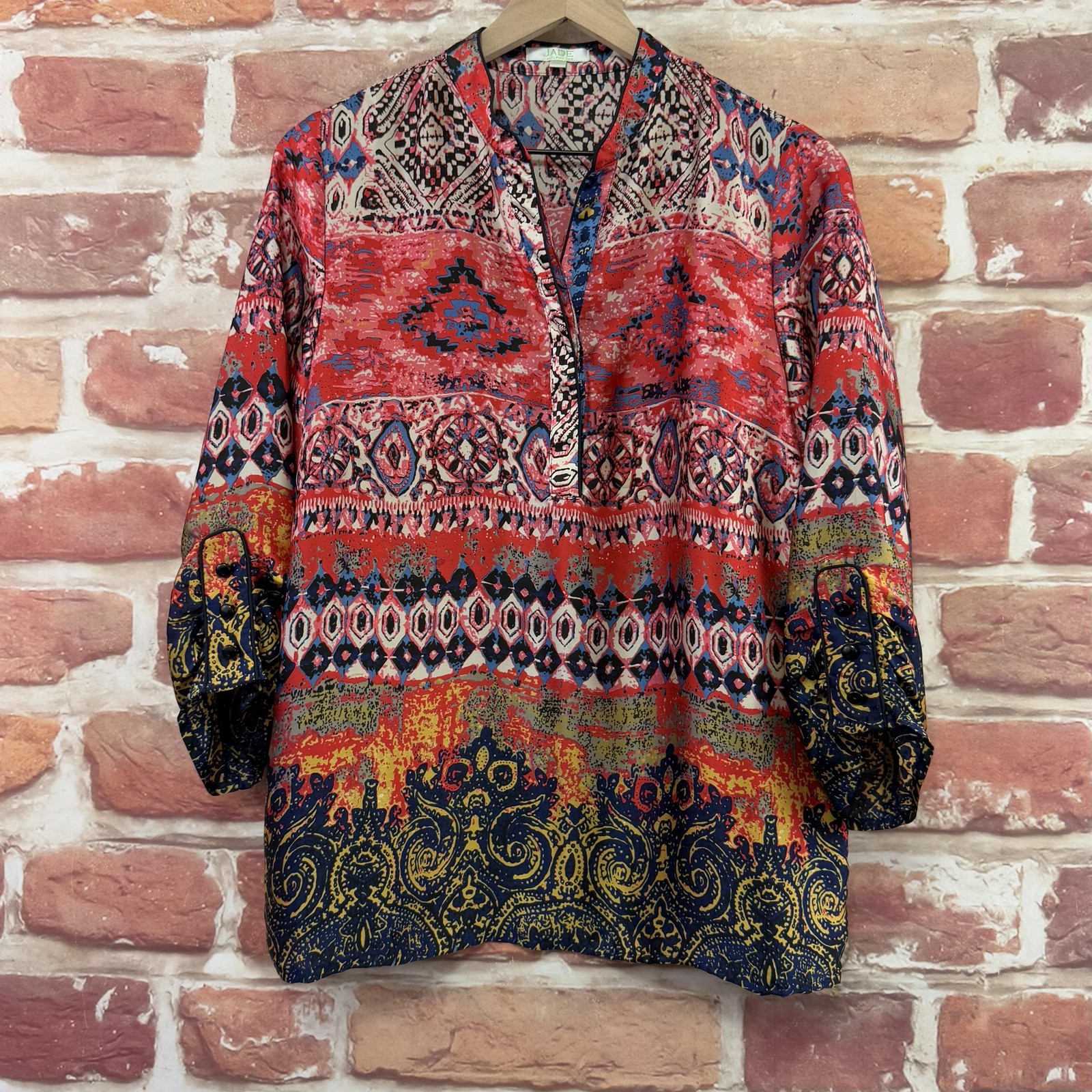 Jade Melody Tam Top Womens Large Multicolor Boho Floral Abstract Satin Shirt