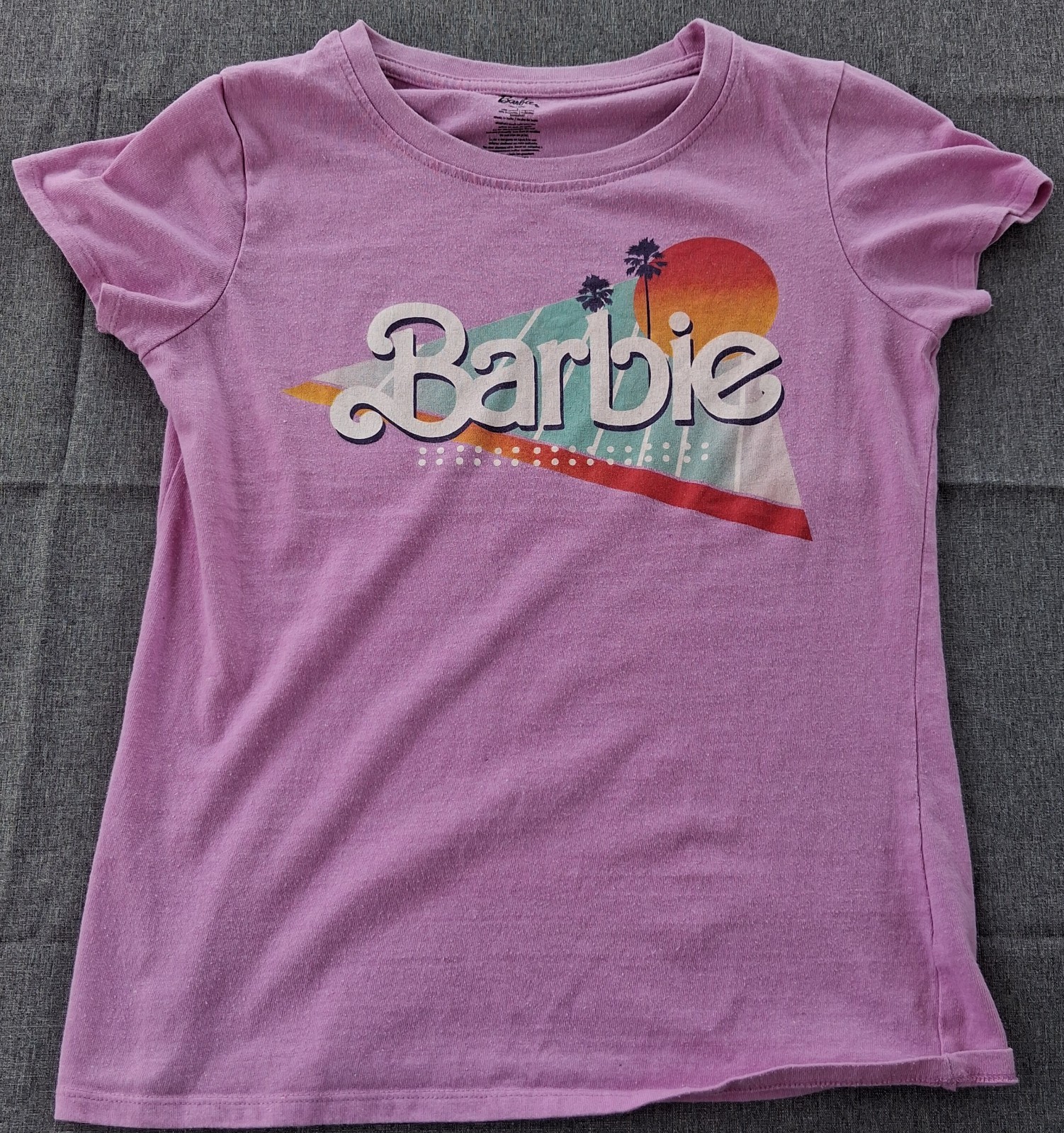 Barbie Retro Sunset Graphic Tee Women’s L Pink Mattel Fitted Shirt