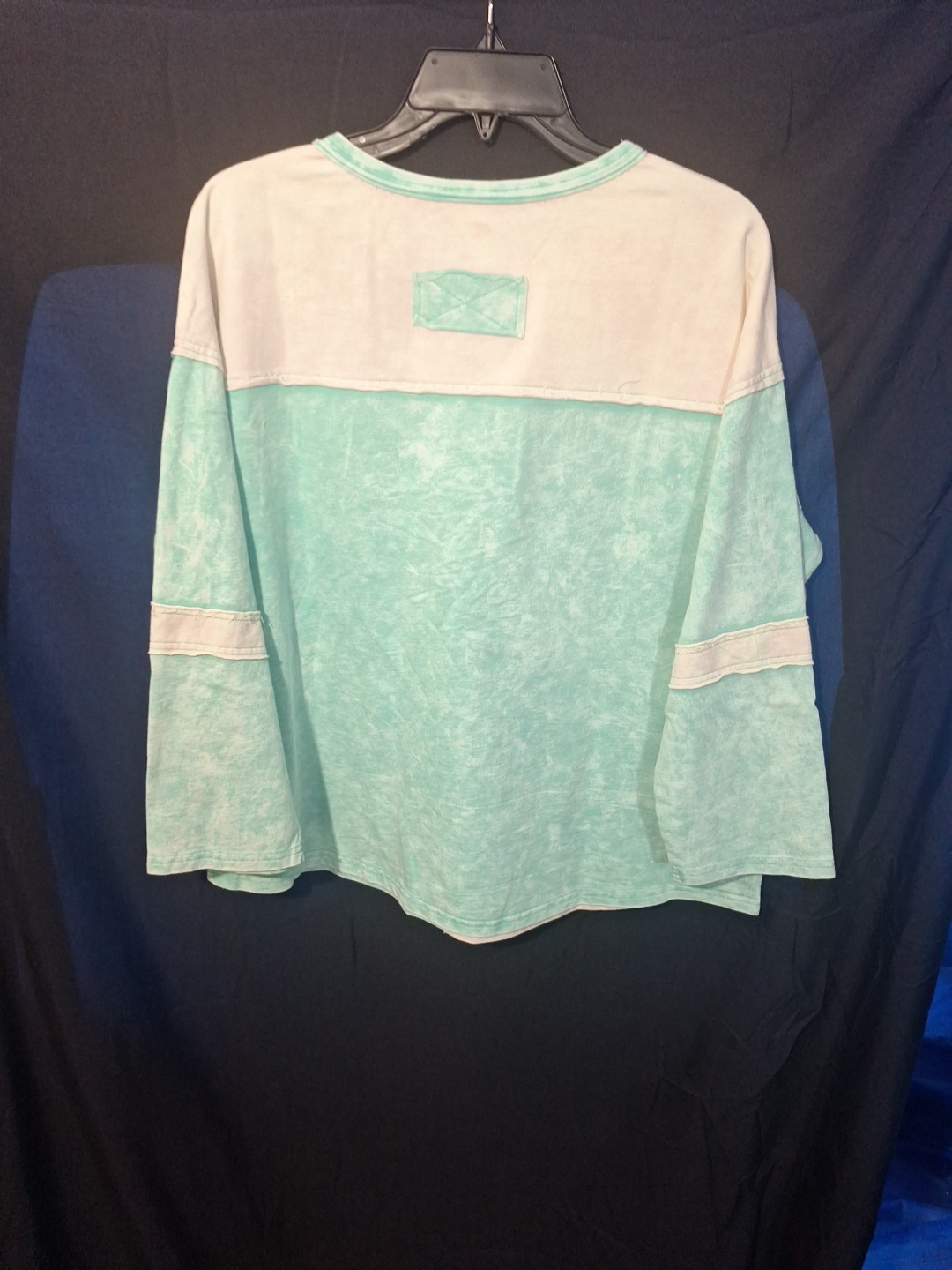 Sage + Fig Boho Sweatershirt Green White Pink Patches Long Sleeve Small 1…
