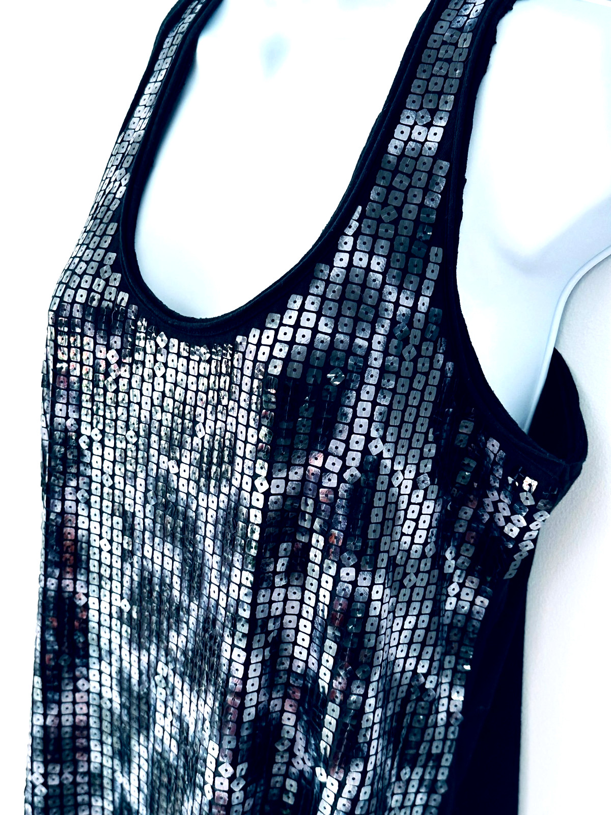 K DASH by Kardashian Top Tank Sleeveless Black Animal Sequin Front 95% Cotton 2