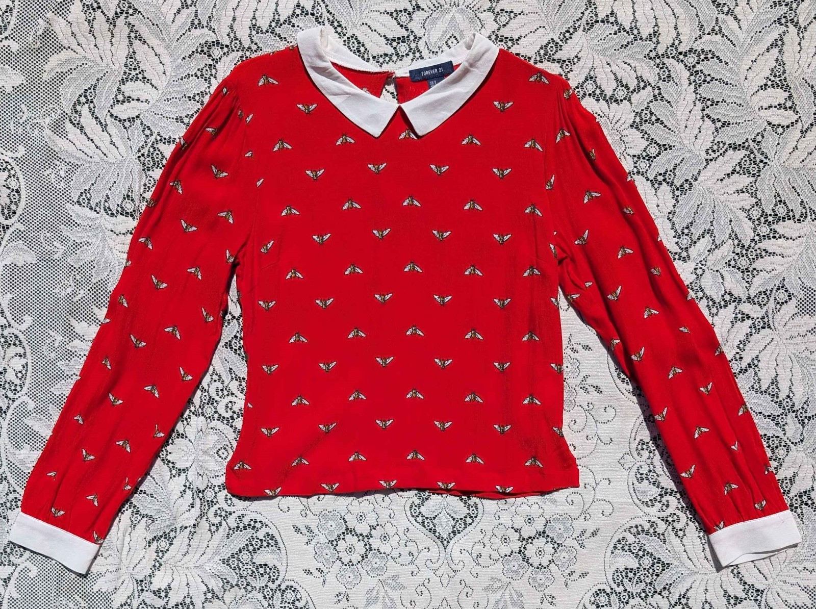 Retro 40s 50s Red White Collared Rockabilly Bee Print Fun Long sleeve Blouse S