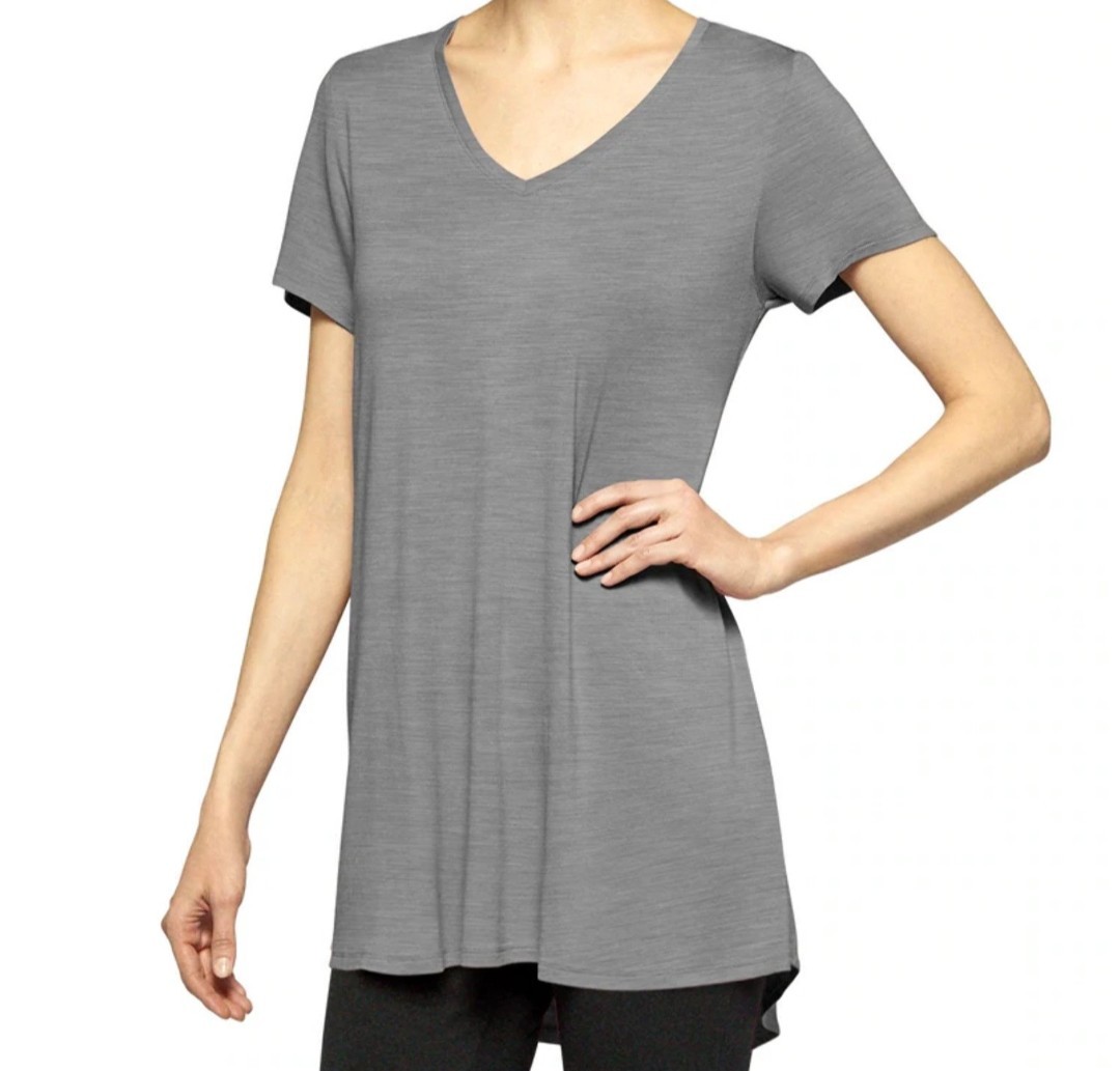 Hue Short Sleeve V Neck Super Soft Stretch Perfect Legging T-Shirt Heather Gray