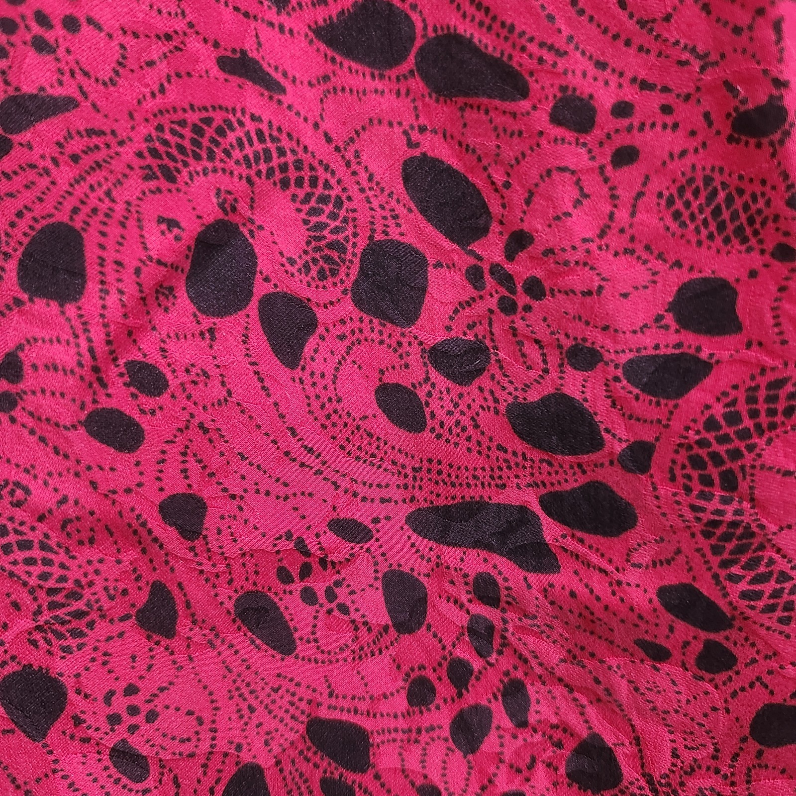Vintage SILX 100% Silk Tank Top Womens L Red Black Paisley Sleeveless Blouse