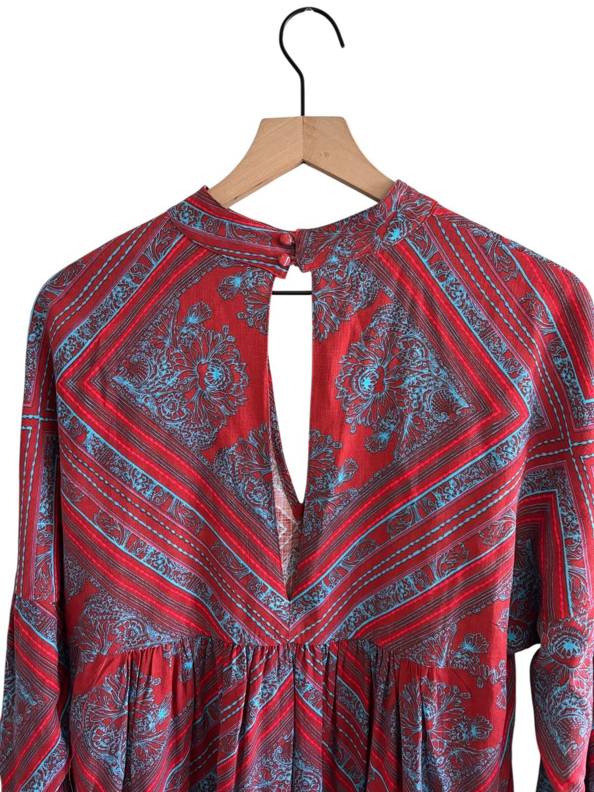 Free People Walking On A Dream Tunic Top Women’s S Red Blue Keyhole Aztec Boho