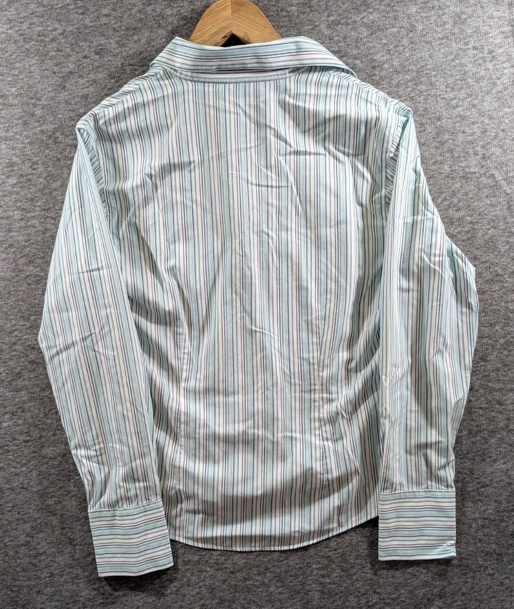 Casual Corner Women’s Blouse Button Up Long Sleeve Multicolor Stripe Size Large