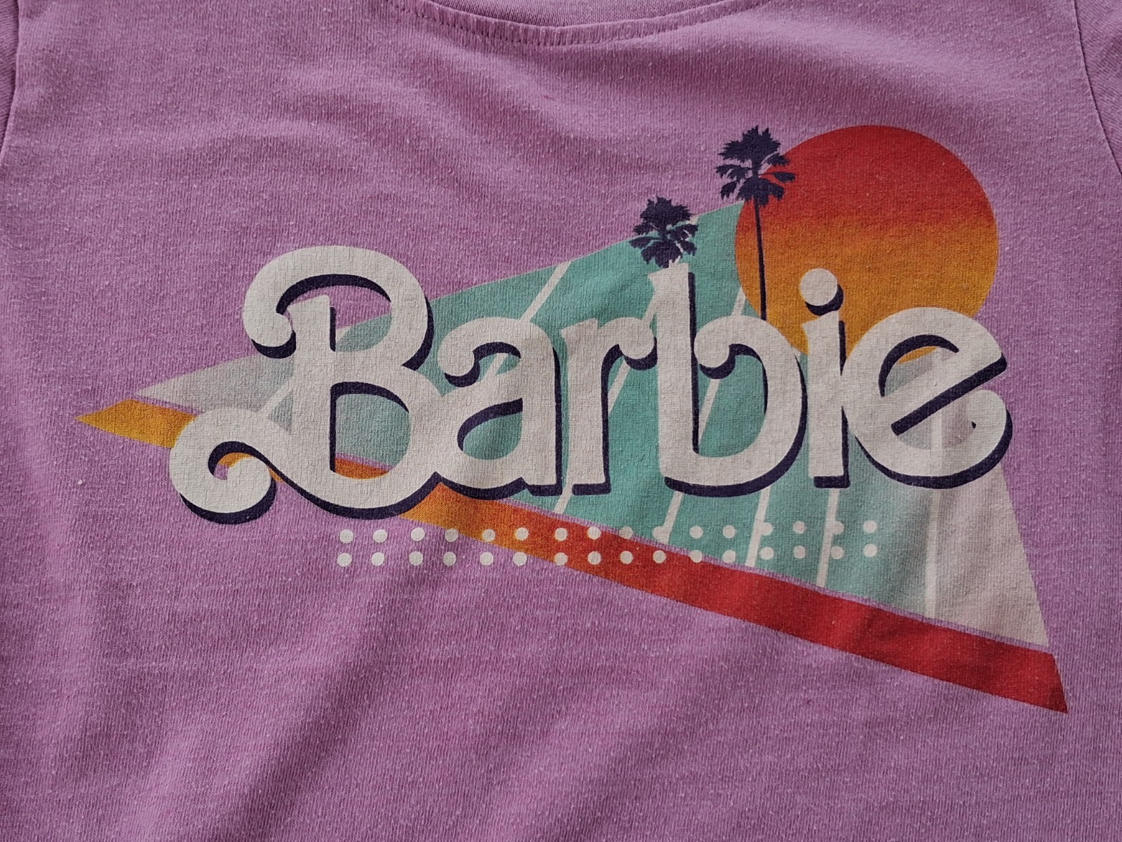 Barbie Retro Sunset Graphic Tee Women’s L Pink Mattel Fitted Shirt