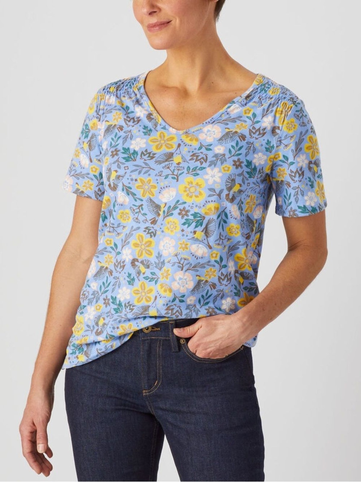 Duluth Women’s Lightweight Longtail T Smocked Top Large Floral