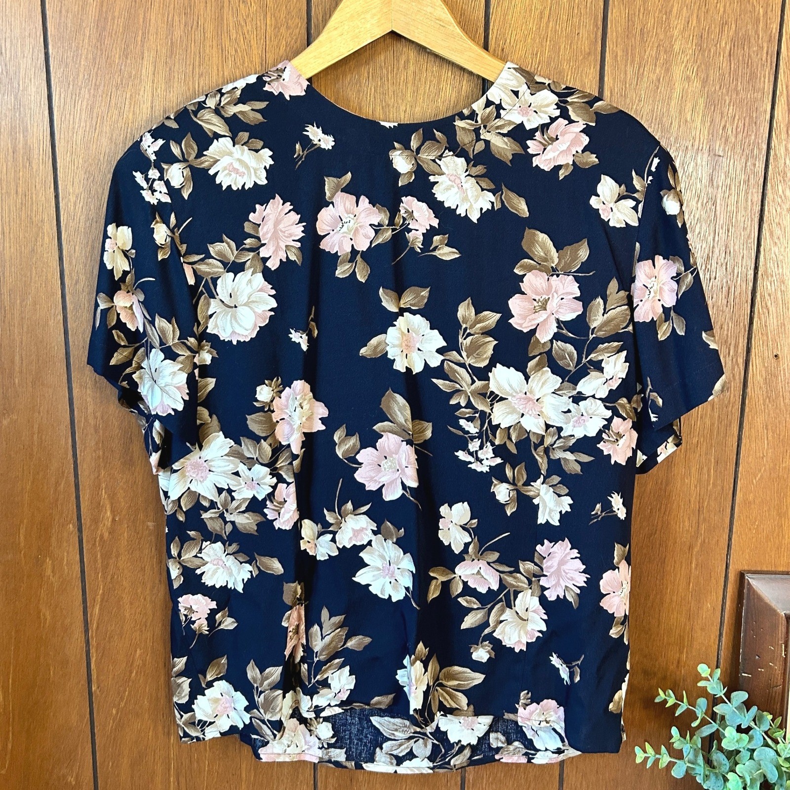 Floral Blouse Short Sleeve Top Pink White Brown Blue – Women’s
