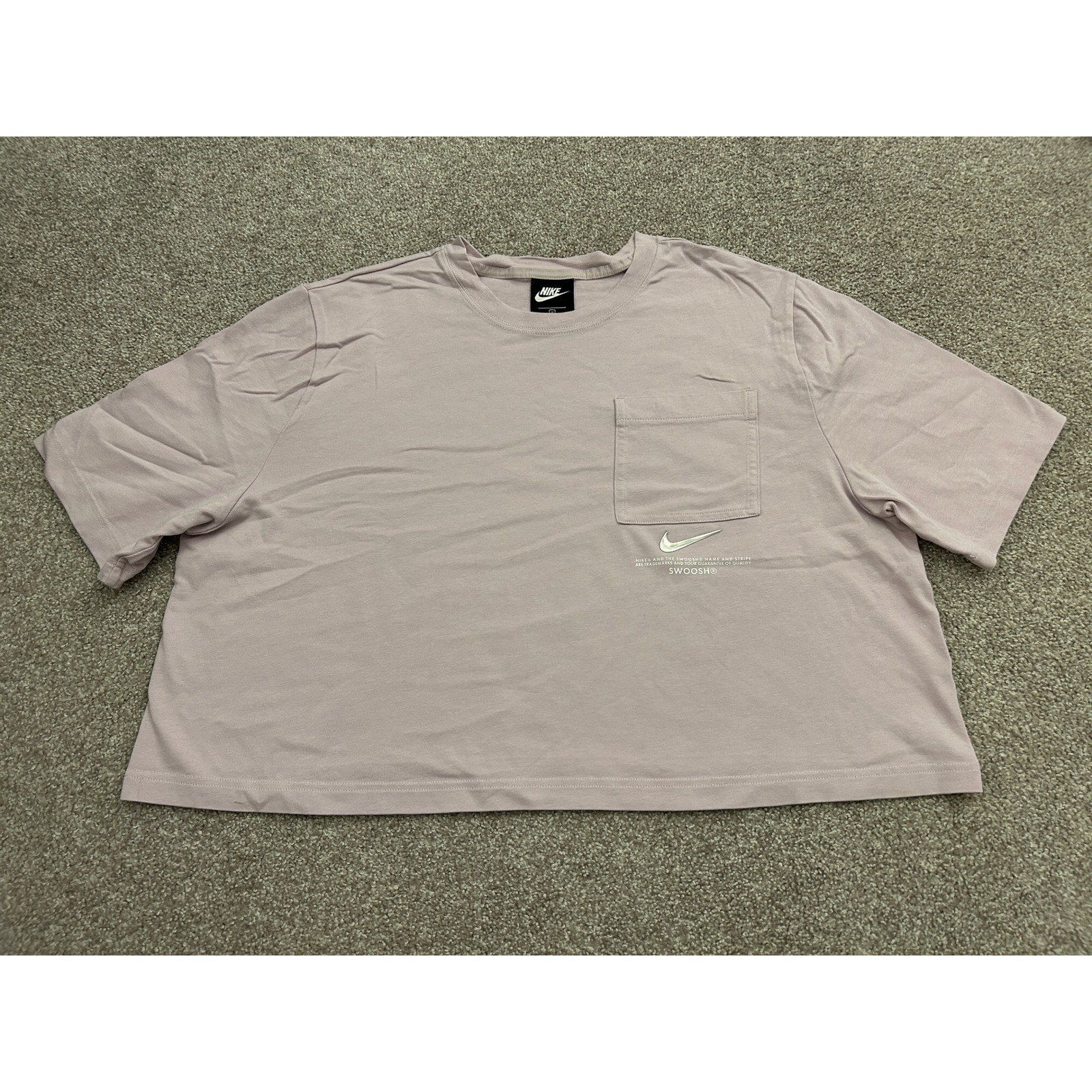 Nike Pocket T-Shirt Womens 1X Mauve Pink Excellent Cropped Short Sleeve Swoosh