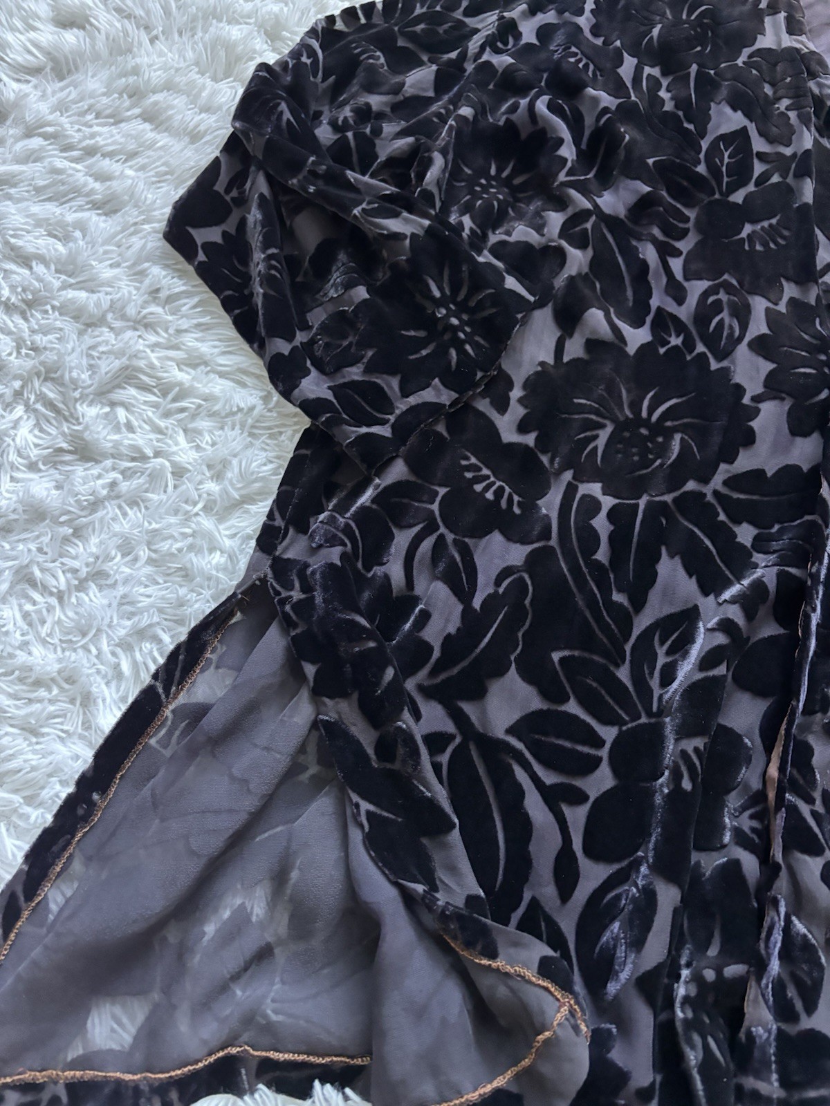 Dina Kohn Women’s 100% Silk Cardigan Wrap. Beautiful