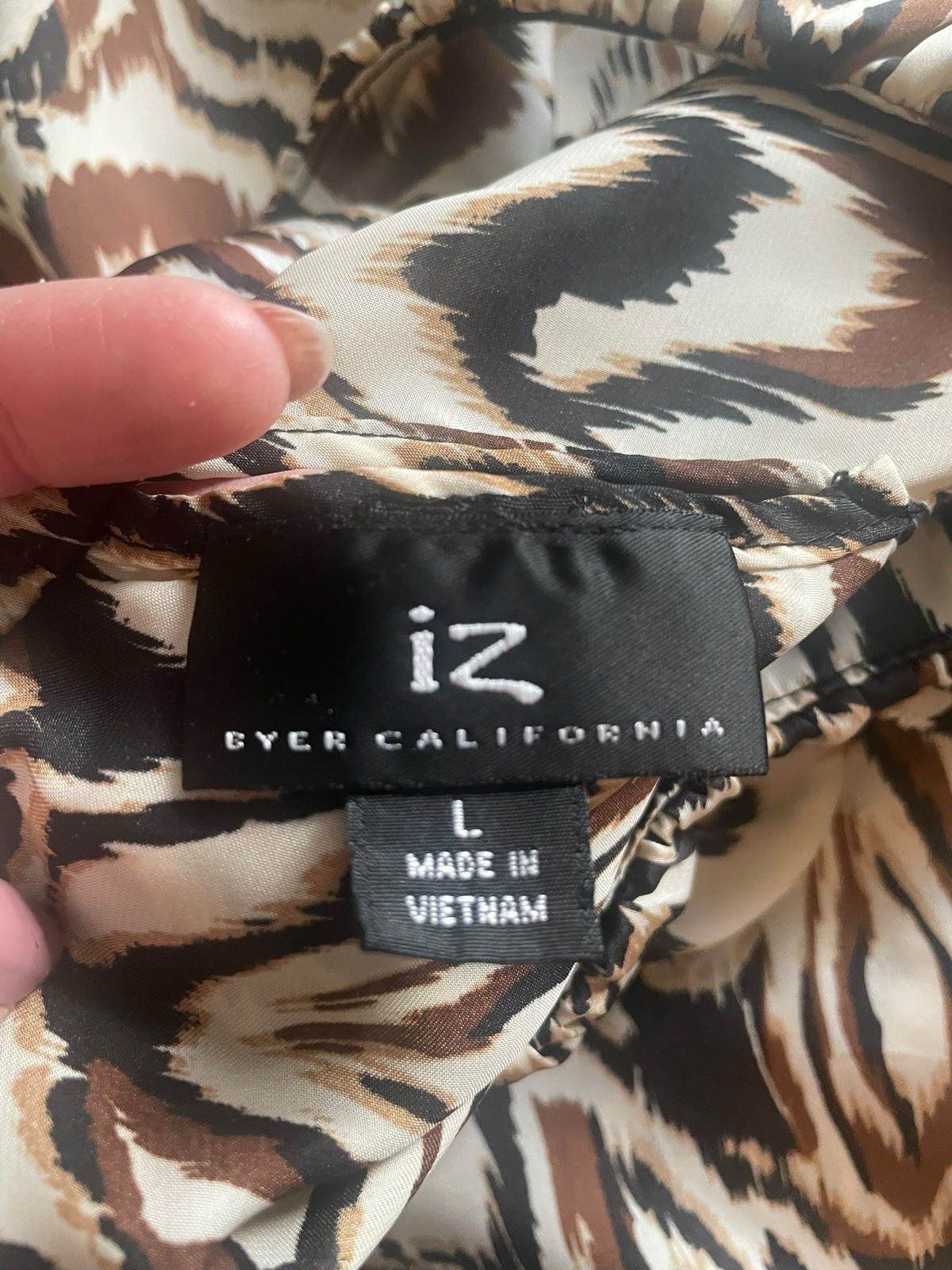 IZ Byer California Women’s LARGE Y2K Brown Cream Black Blouse Rose Detail Top