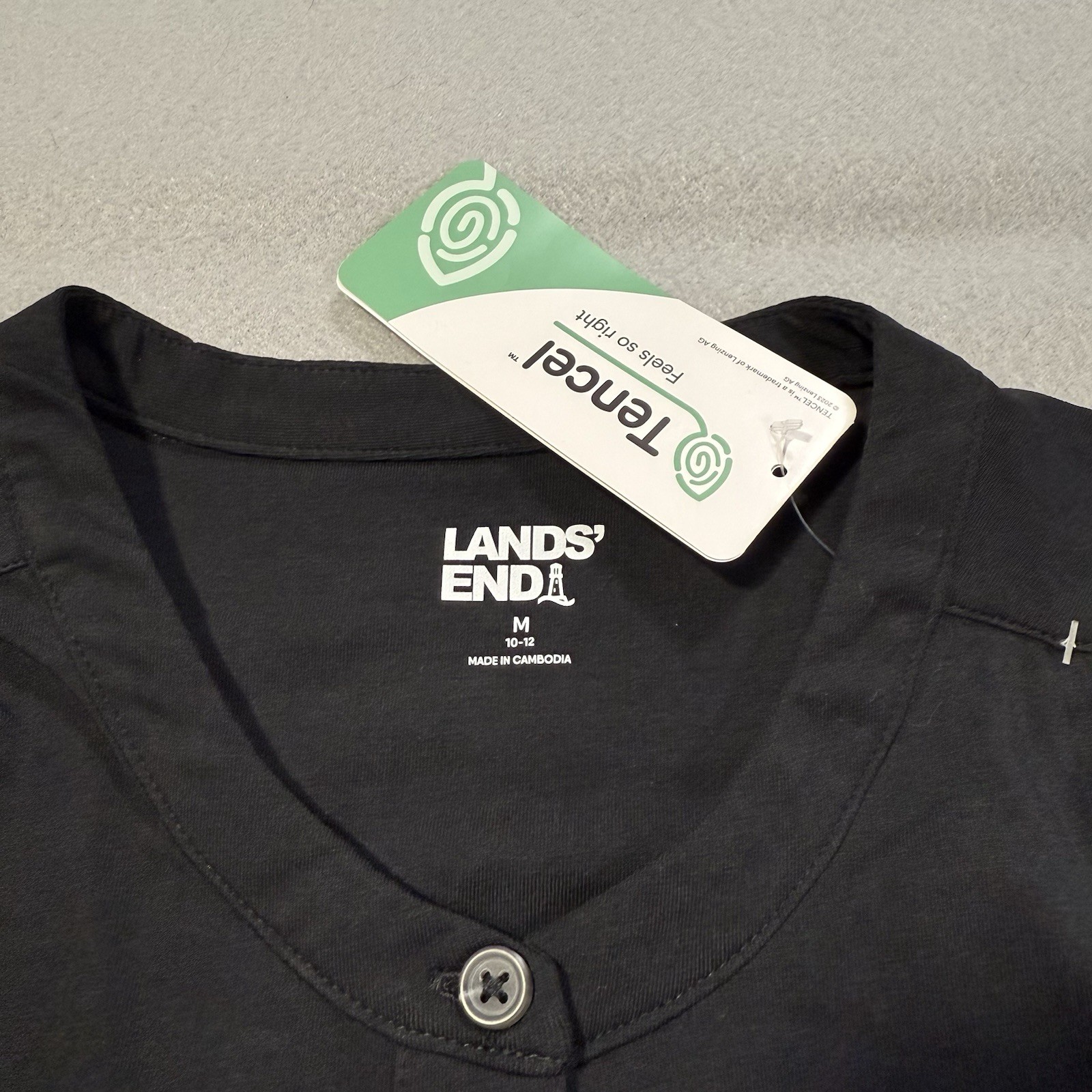 Lands’ End Womens Medium Black Knit Button Front Tunic Blouse Long Sleeve Tencel