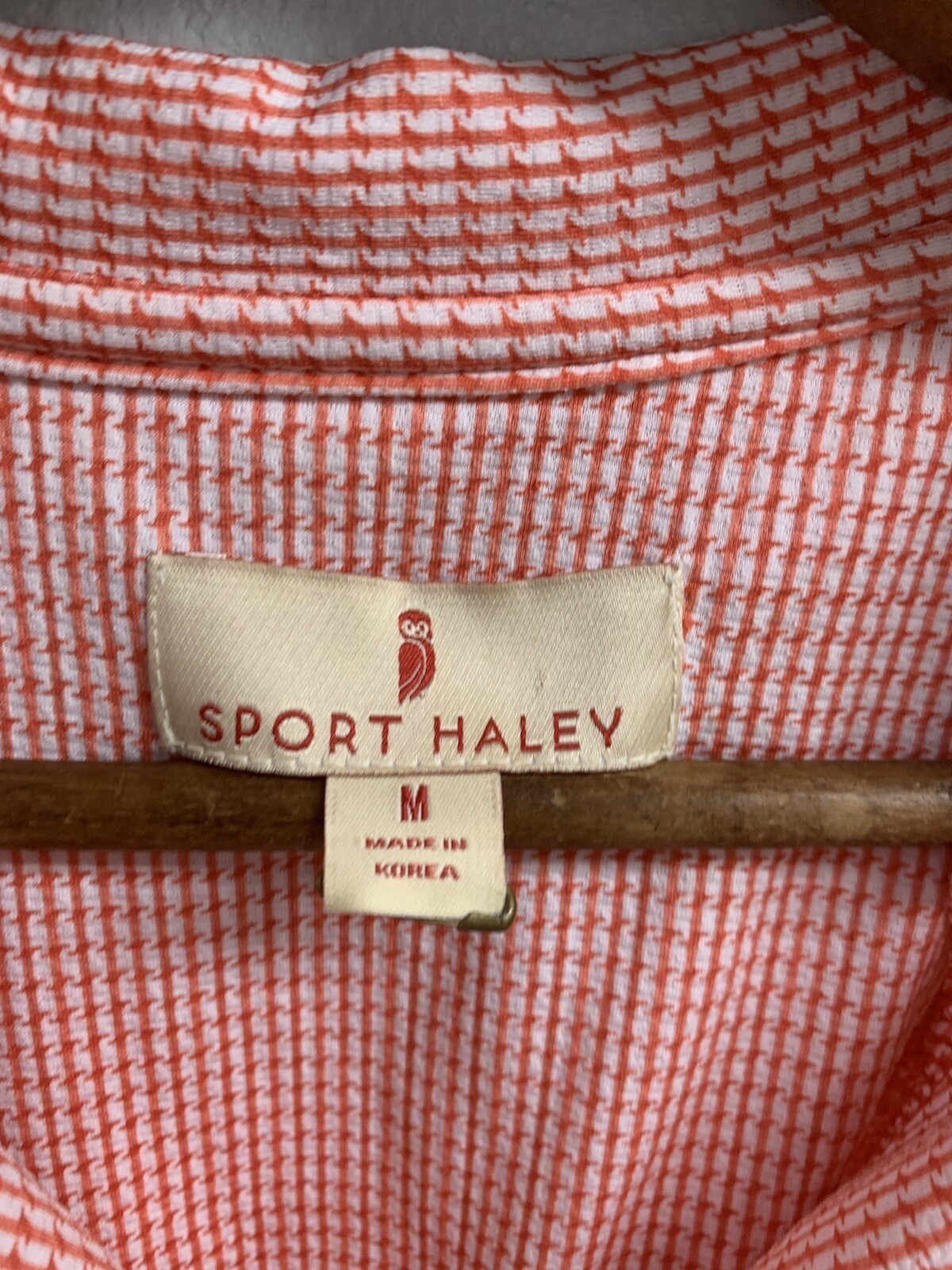 Sport Haley WOMENS MEDIUM ORANGE WHITE 3/4 SLEEVES GOLD BUTTONS ATHLETIC